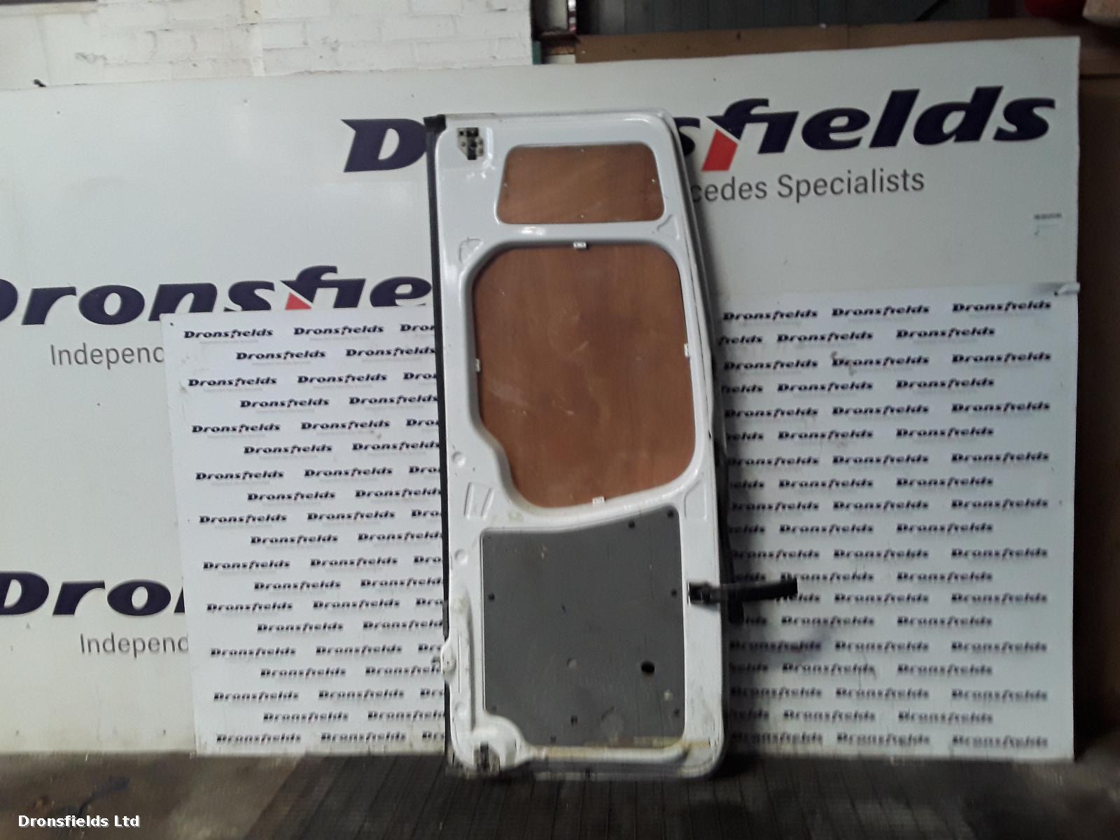 View Auto part L Rear Door Mercedes Sprinter 2015