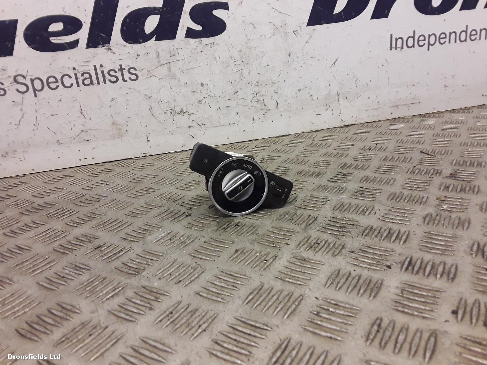View Auto part Headlight Switch Mercedes M Class 2013