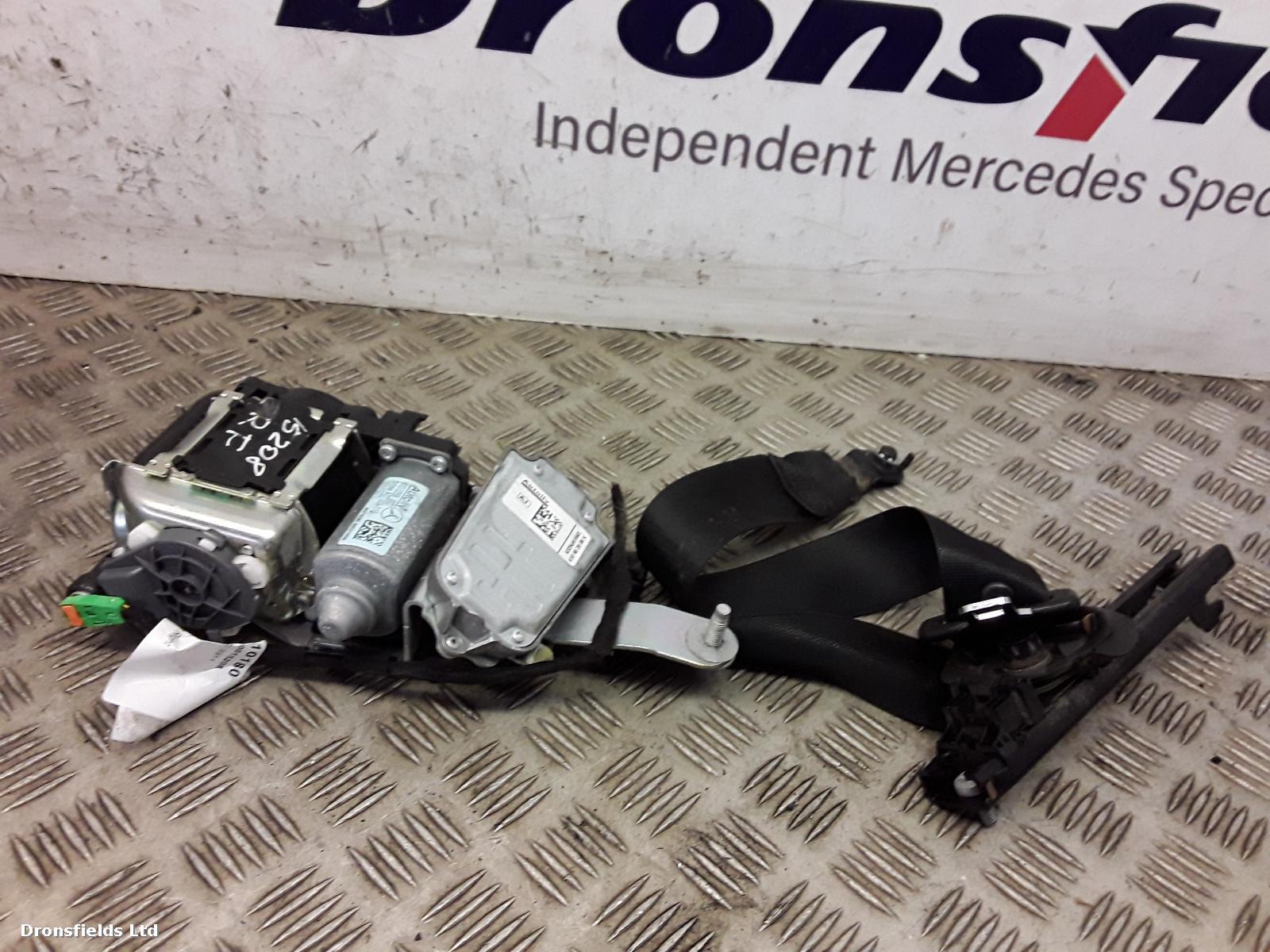 View Auto part Seat Belt Mercedes C Class 2011