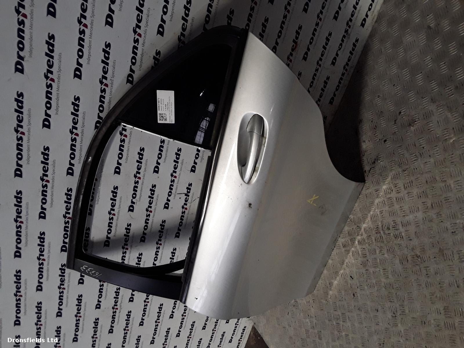 View Auto part L Rear Door Mercedes C Class 2011