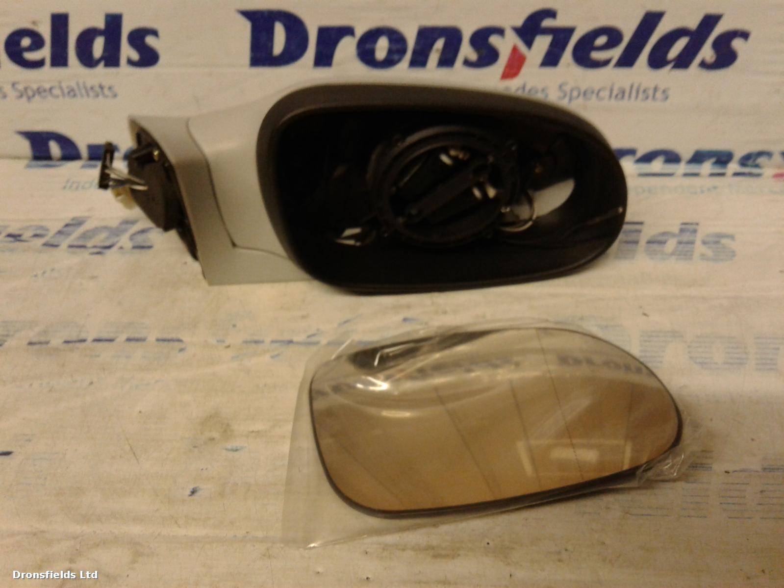 View Auto part R Door Mirror Mercedes A Class 1998