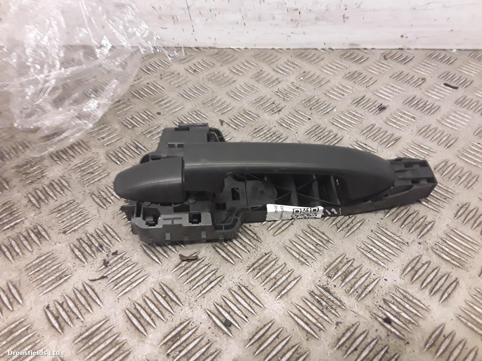 View Auto part Door Handle Mercedes Vito 2017