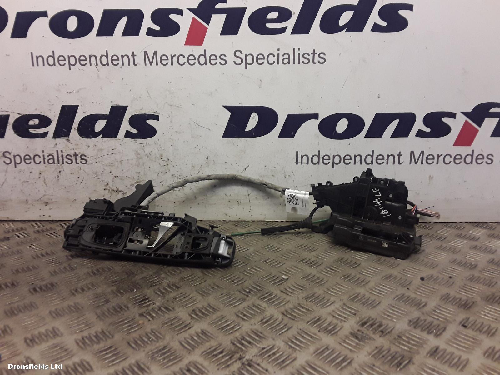 View Auto part Door Lock Assembly Mercedes C Class 2020