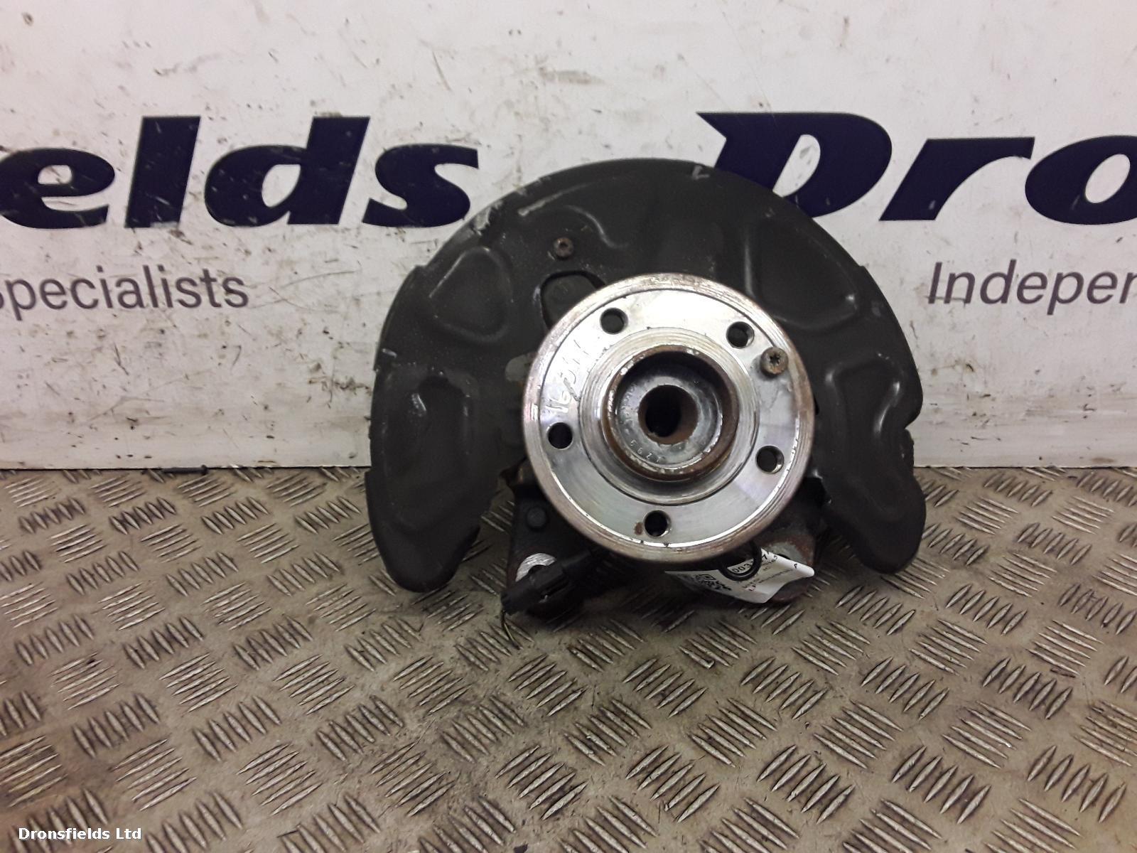 View Auto part LF Hub/Stub Axle Assembly Mercedes Vito 2022