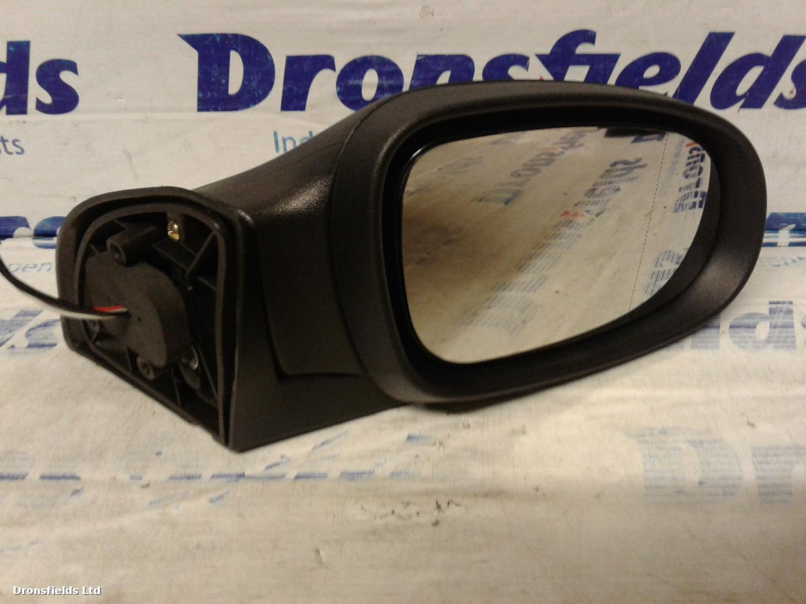 View Auto part R Door Mirror Mercedes A Class 1998