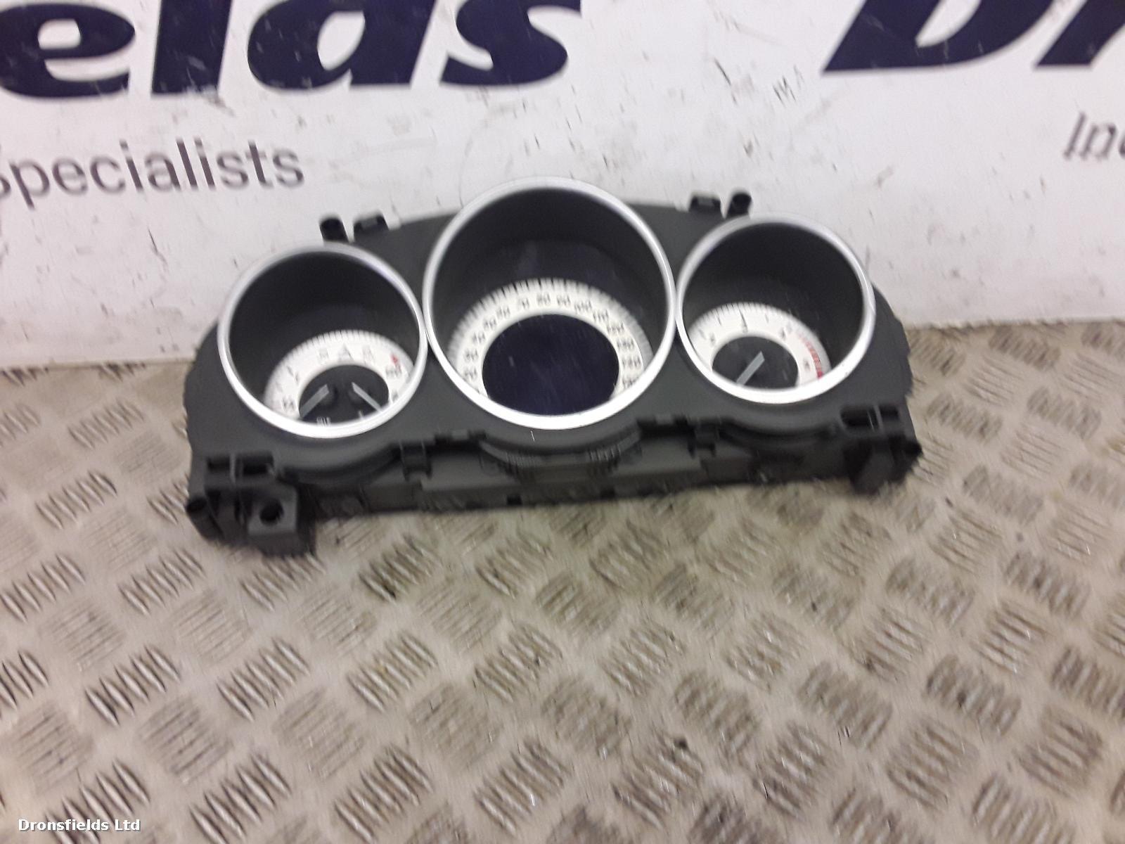 View Auto part Speedometer Mercedes E Class 2013