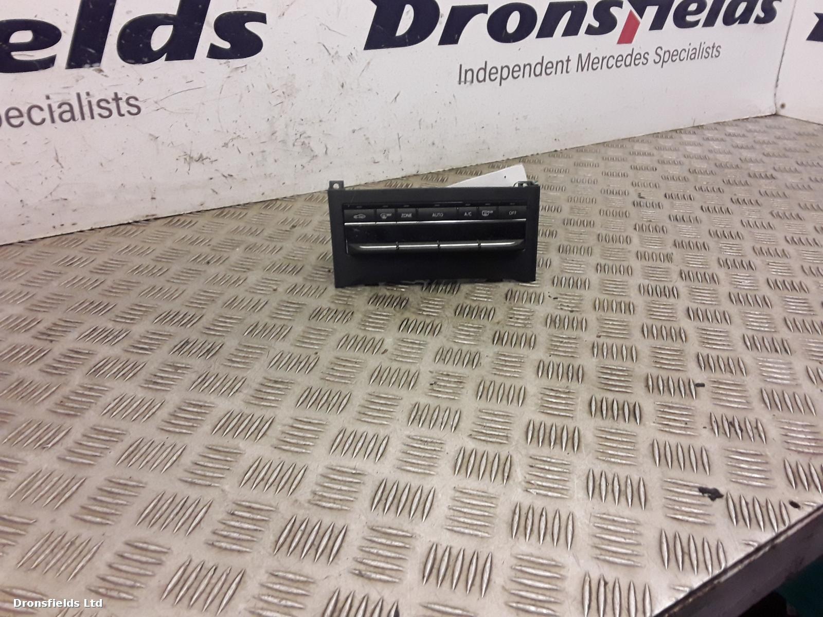 View Auto part Climate Control Module Mercedes E Class 2013