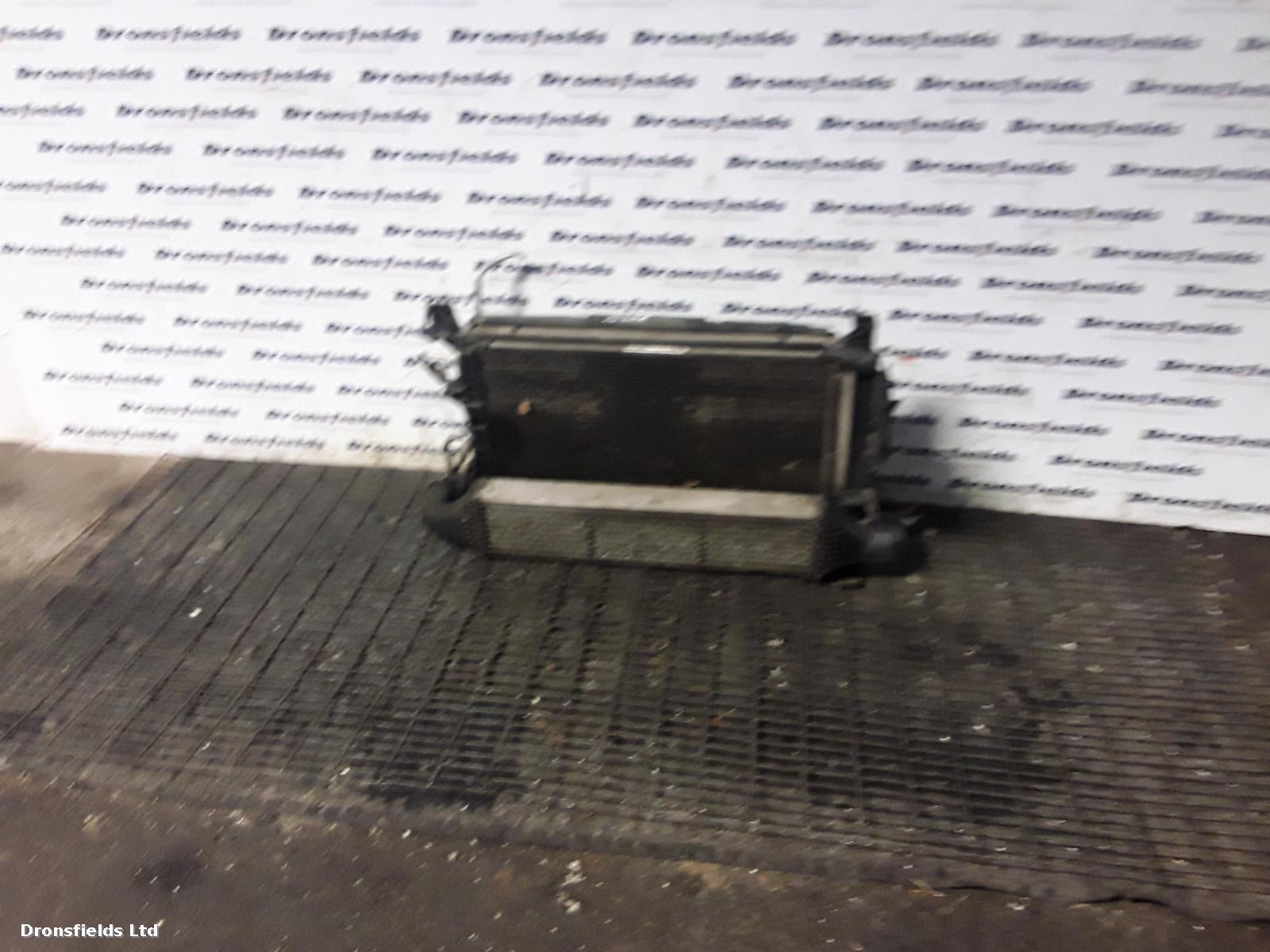 View Auto part Engine Cooling Motor Mercedes B Class 2013