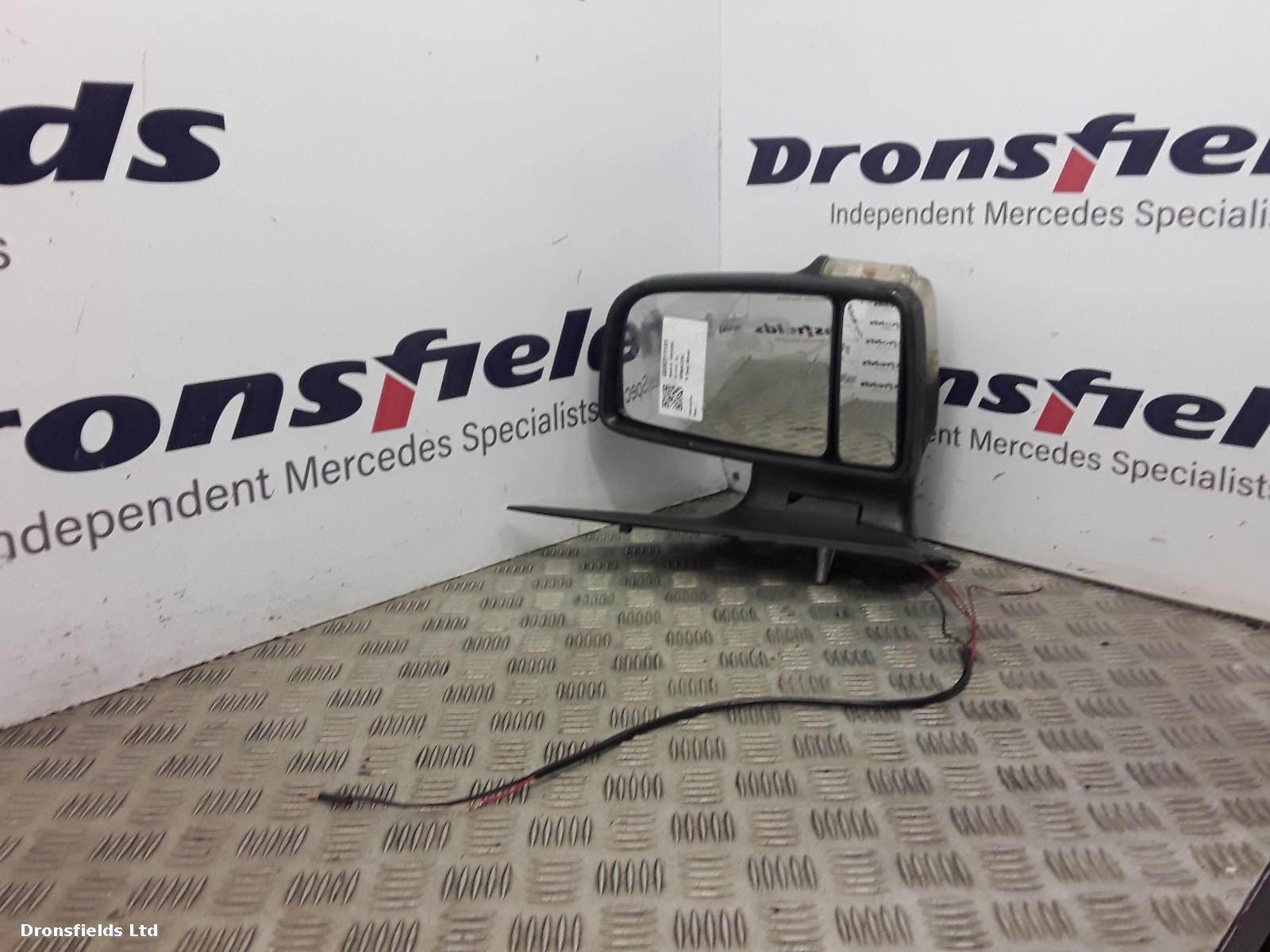 View Auto part R Door Mirror Mercedes Sprinter 2008
