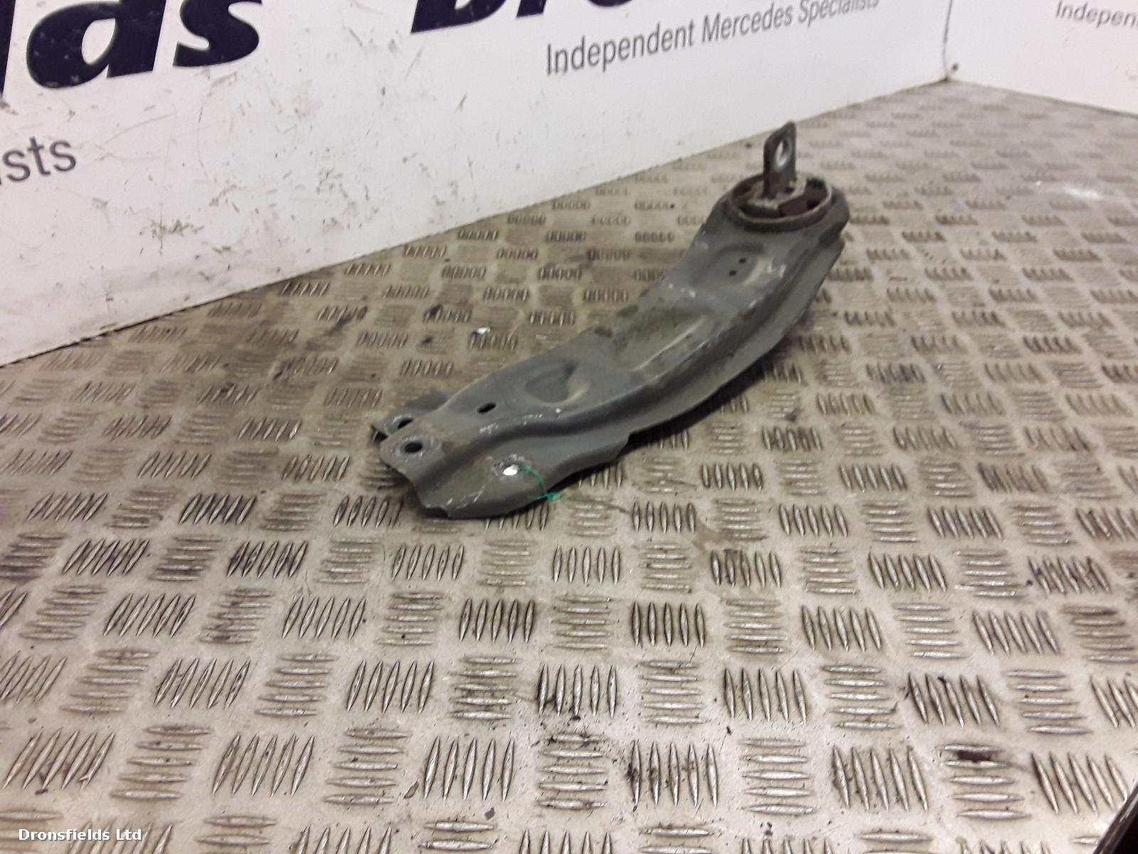 View Auto part RR Lower Control Arm Mercedes A Class 2015