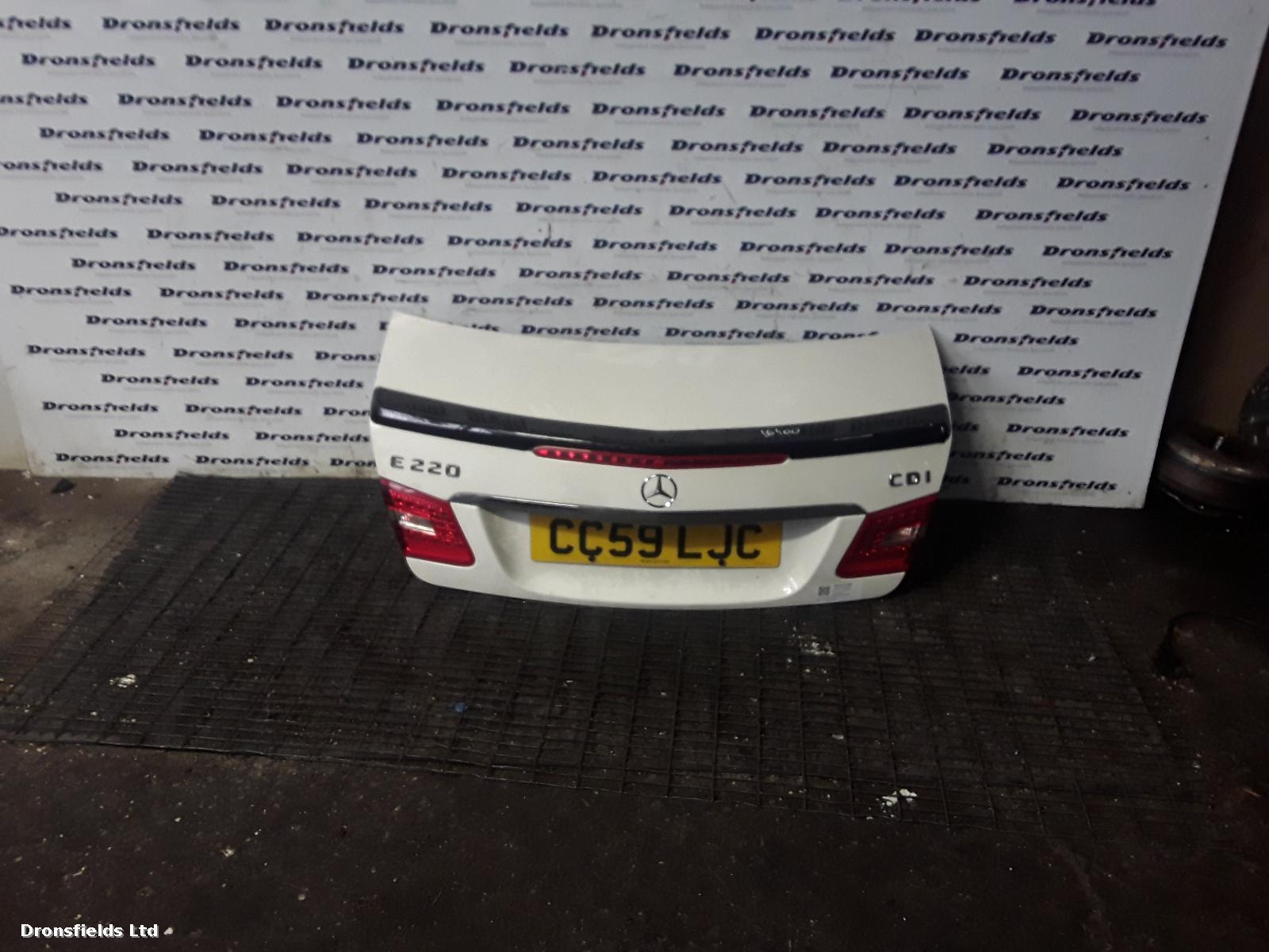View Auto part Bootlid/Tailgate Mercedes E Class 2011