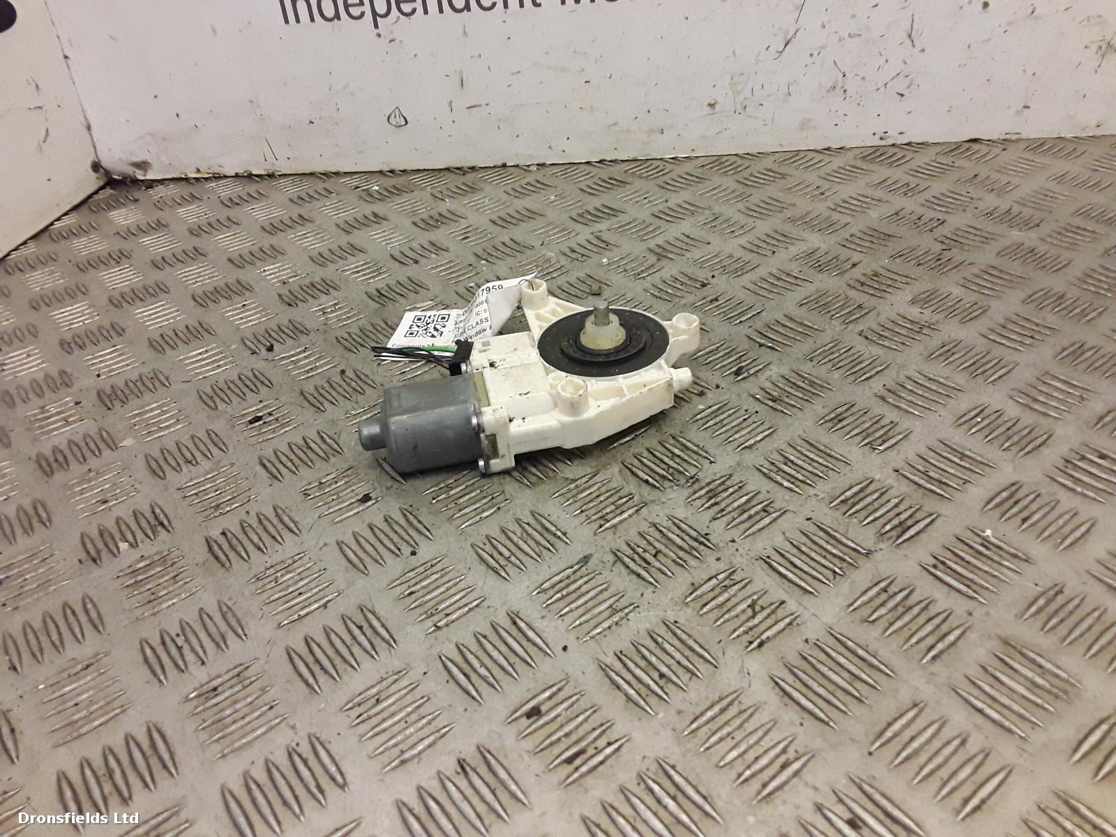 View Auto part RF Window Regulator Mercedes Gla Class 2017