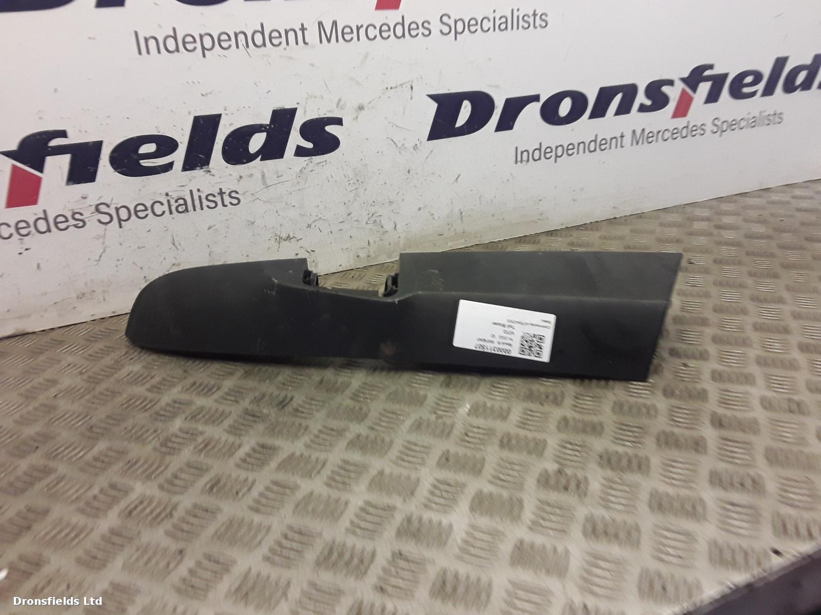 View Auto part Tail Blazer Mercedes Vito 2022