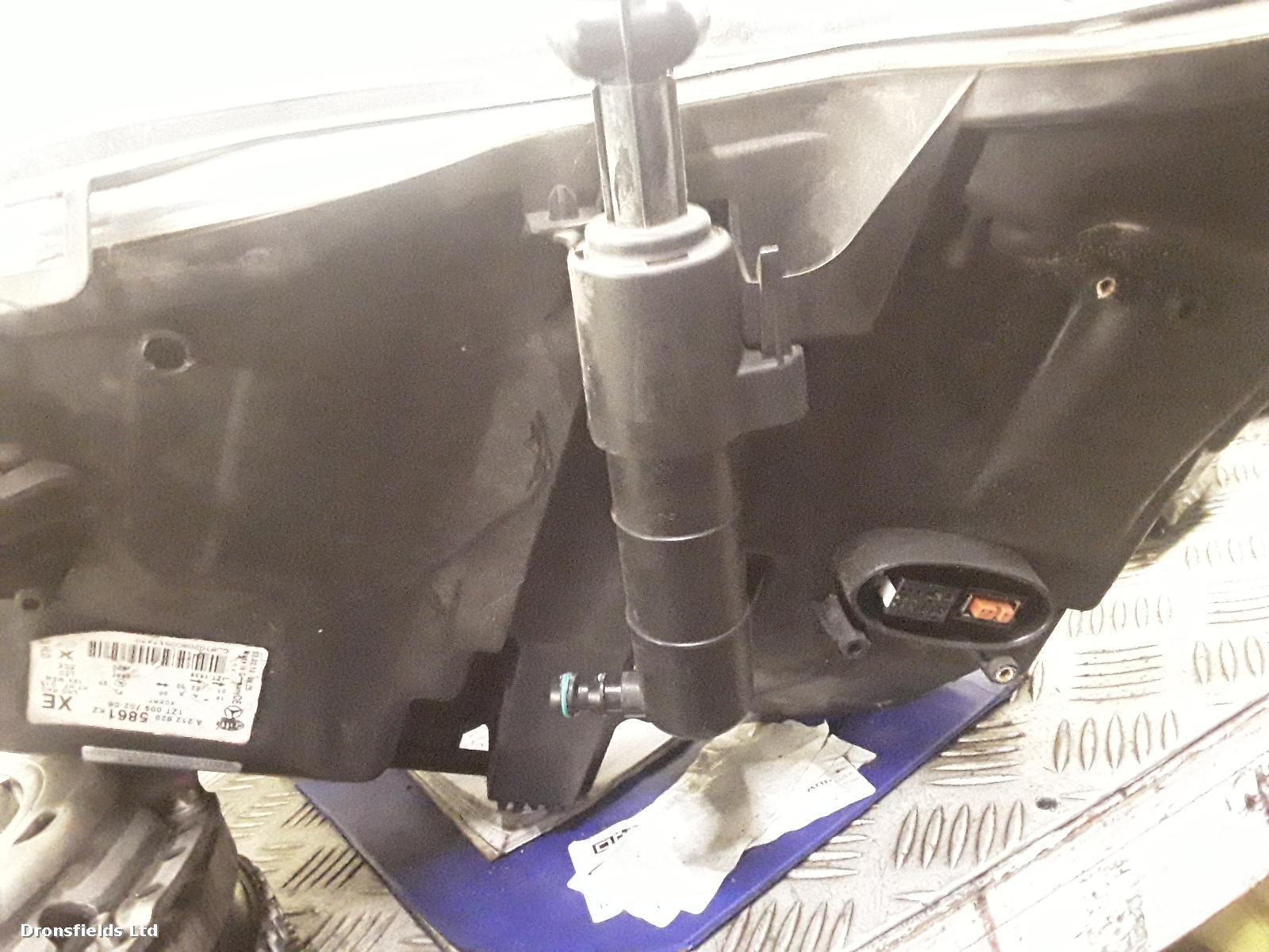 View Auto part R Headlamp Mercedes E Class 2015