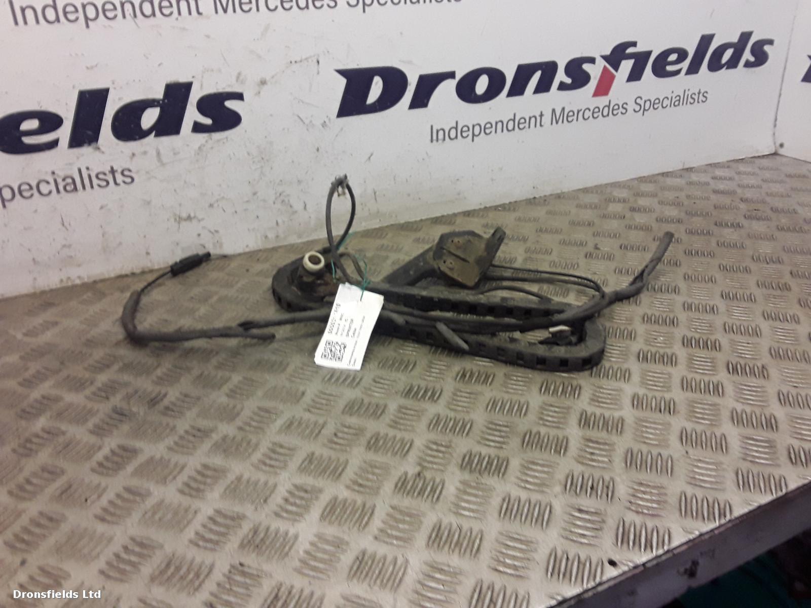 View Auto part Cable Mercedes Sprinter 2014