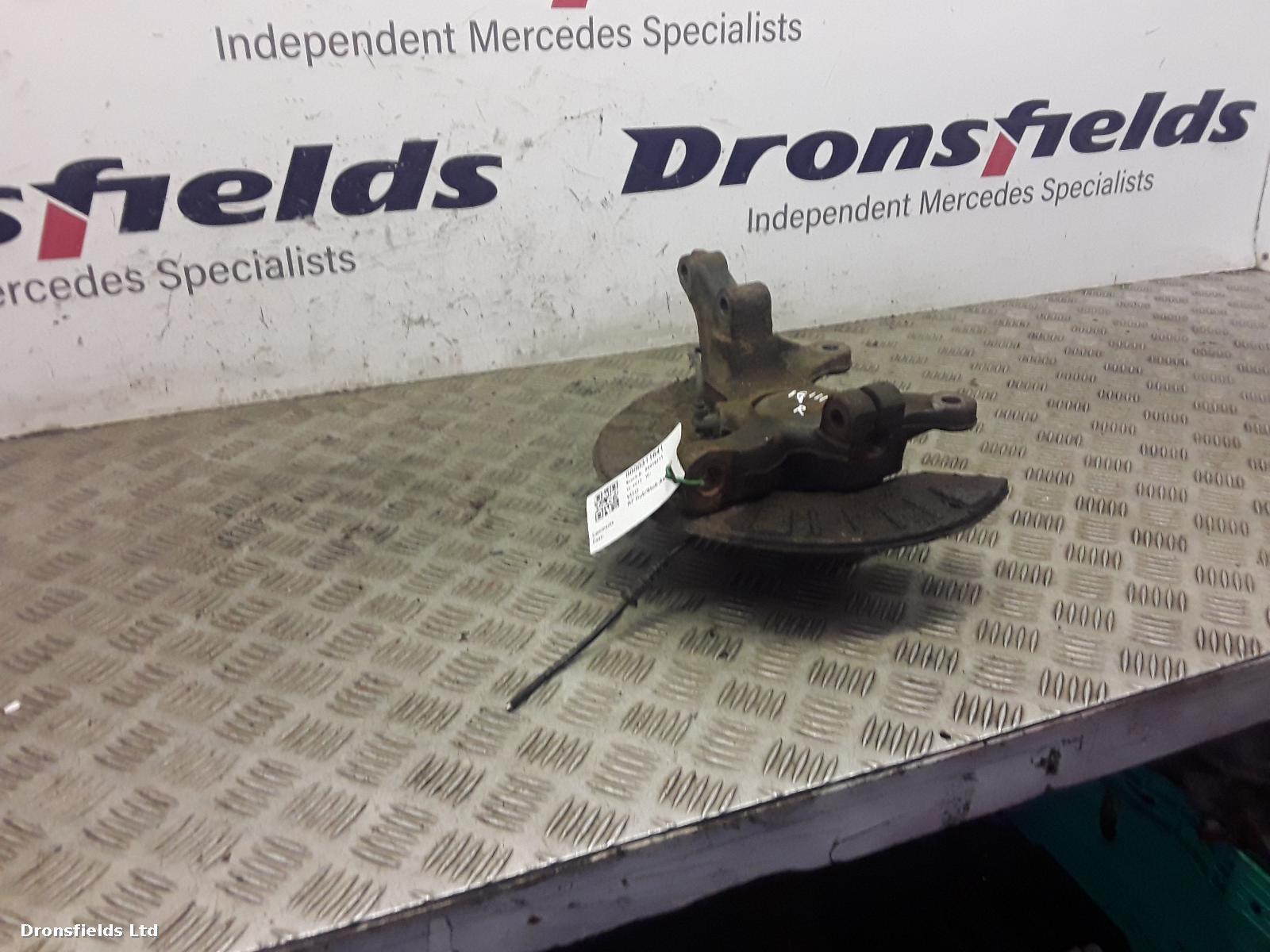 View Auto part RF Hub/Stub Axle Assembly Mercedes Vito 2013