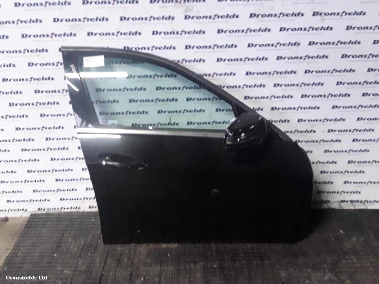 View Auto part R Front Door Mercedes E Class 2013