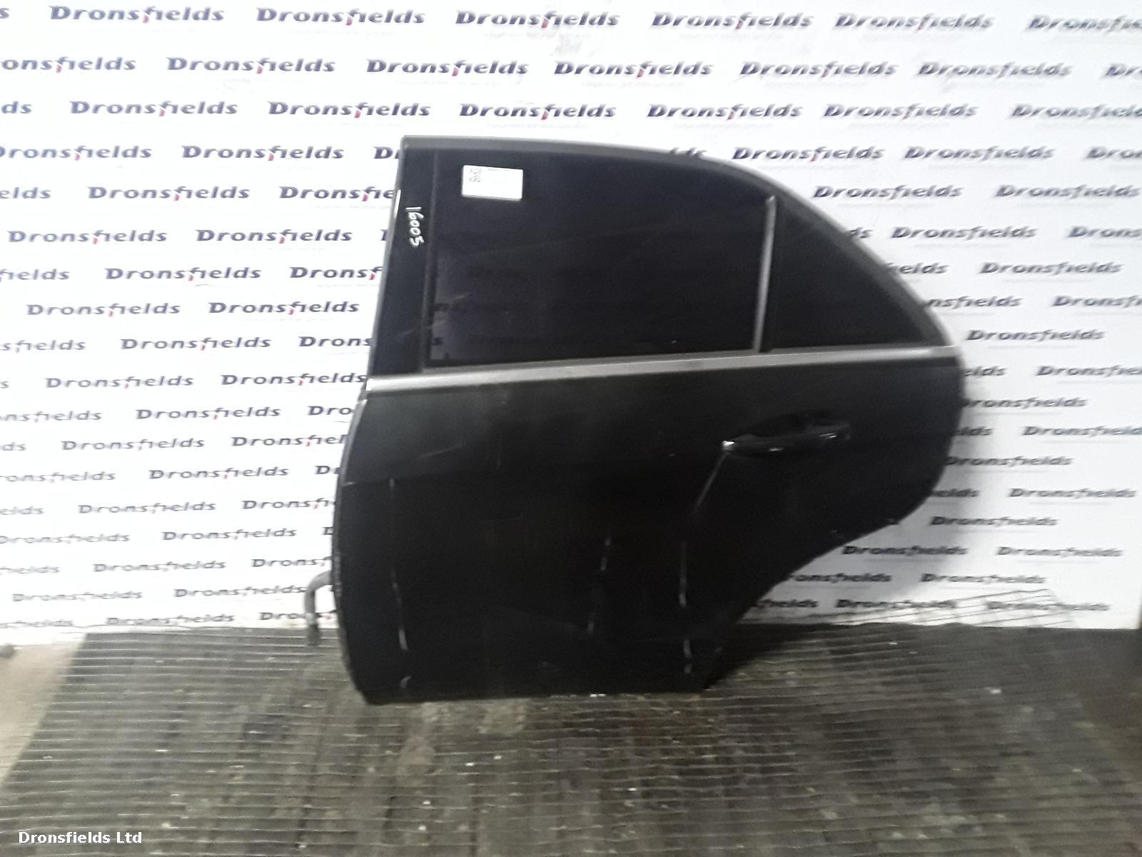 View Auto part L Rear Door Mercedes E Class 2013