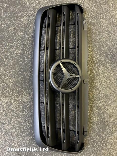 View Auto part Grille Mercedes Sprinter 2020