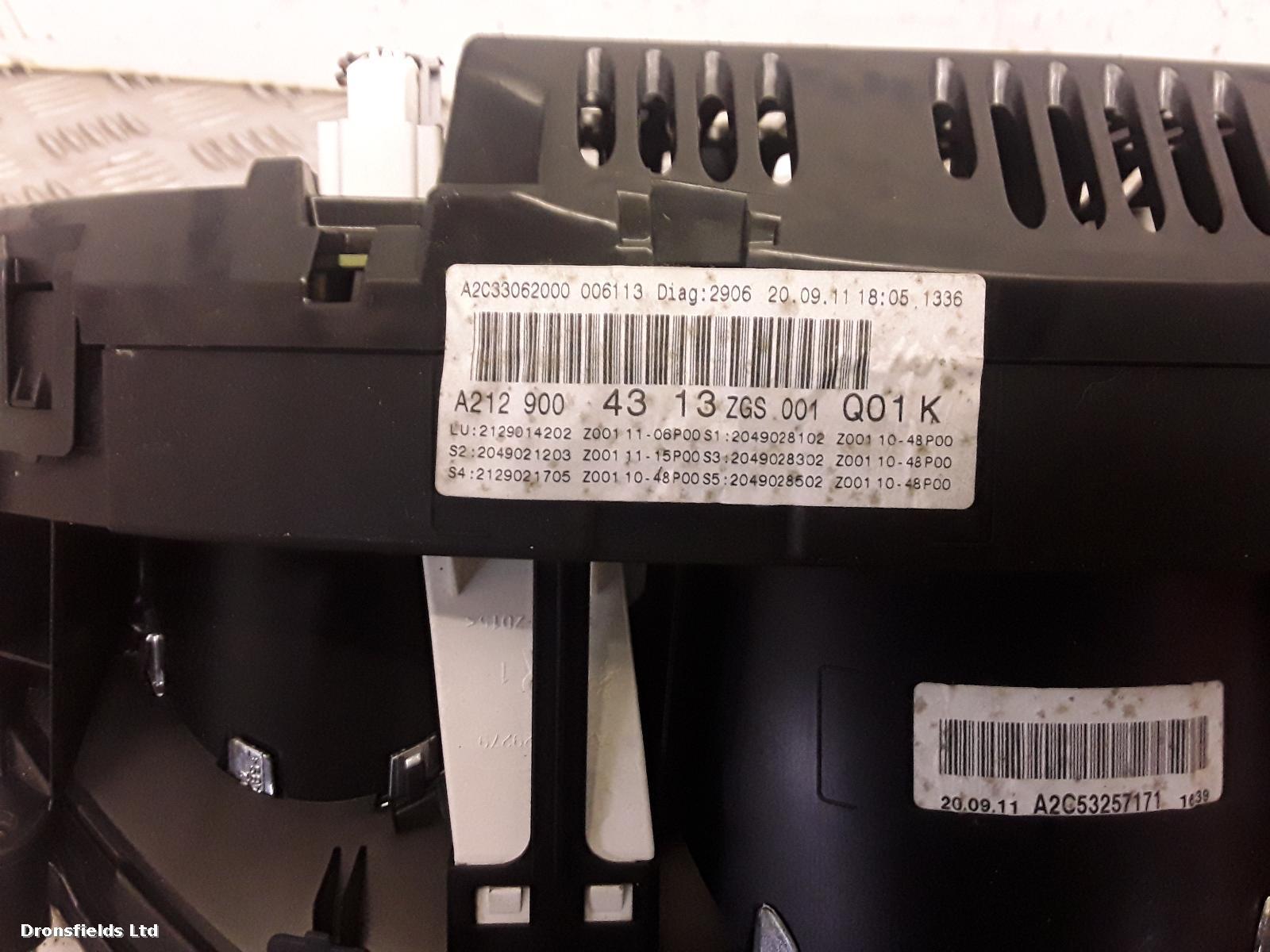 View Auto part Speedometer Mercedes E Class 2011