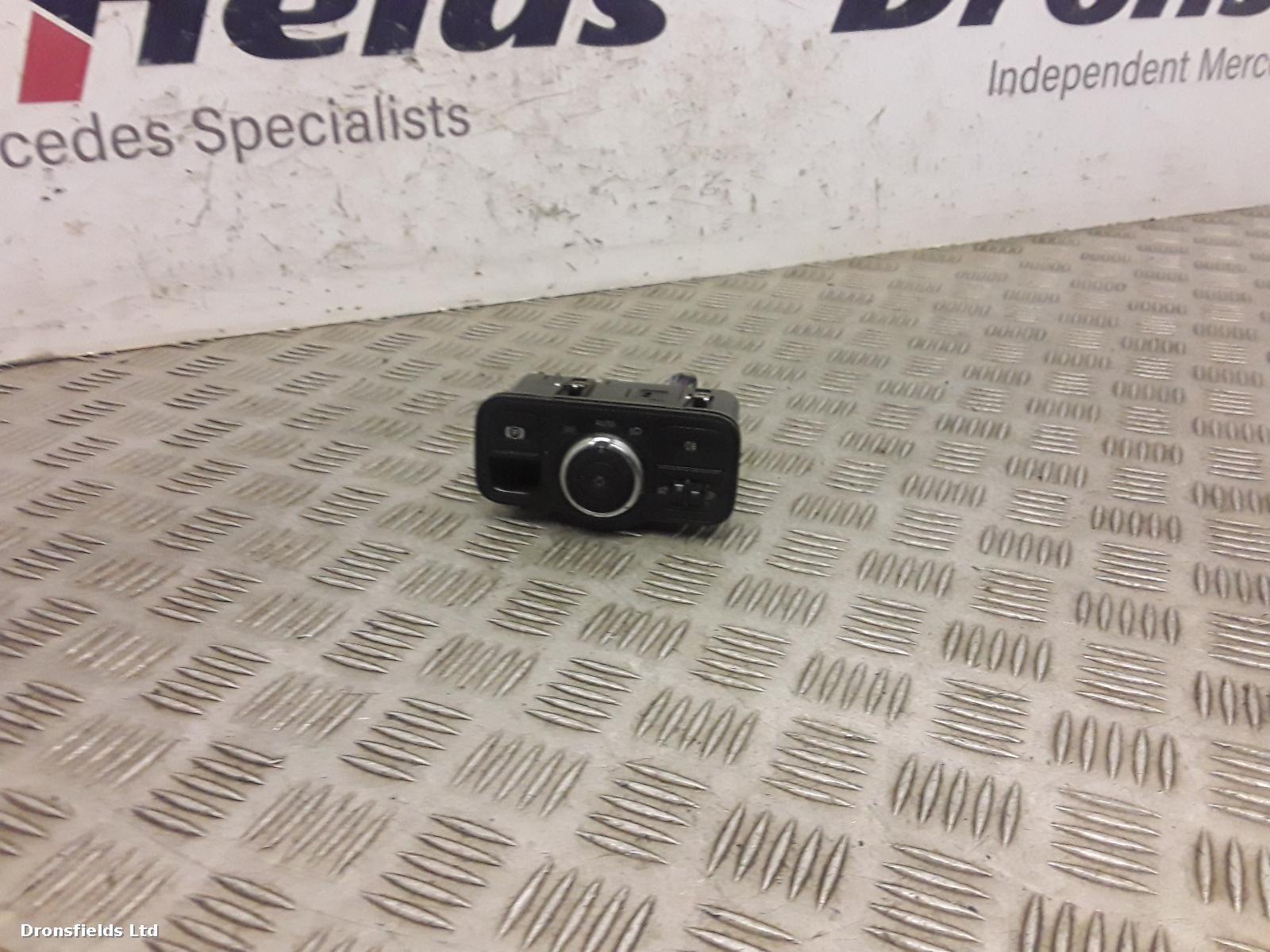 View Auto part Headlight Switch Mercedes Sprinter 2018