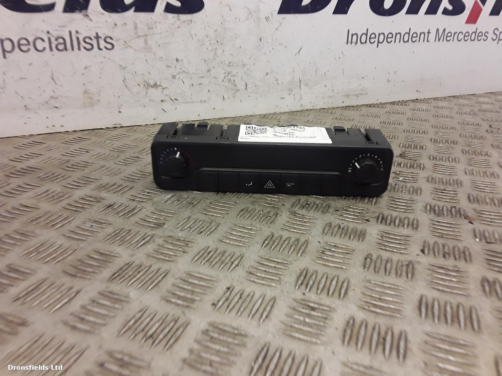 View Auto part Heater/AC Controller Mercedes Sprinter 2020