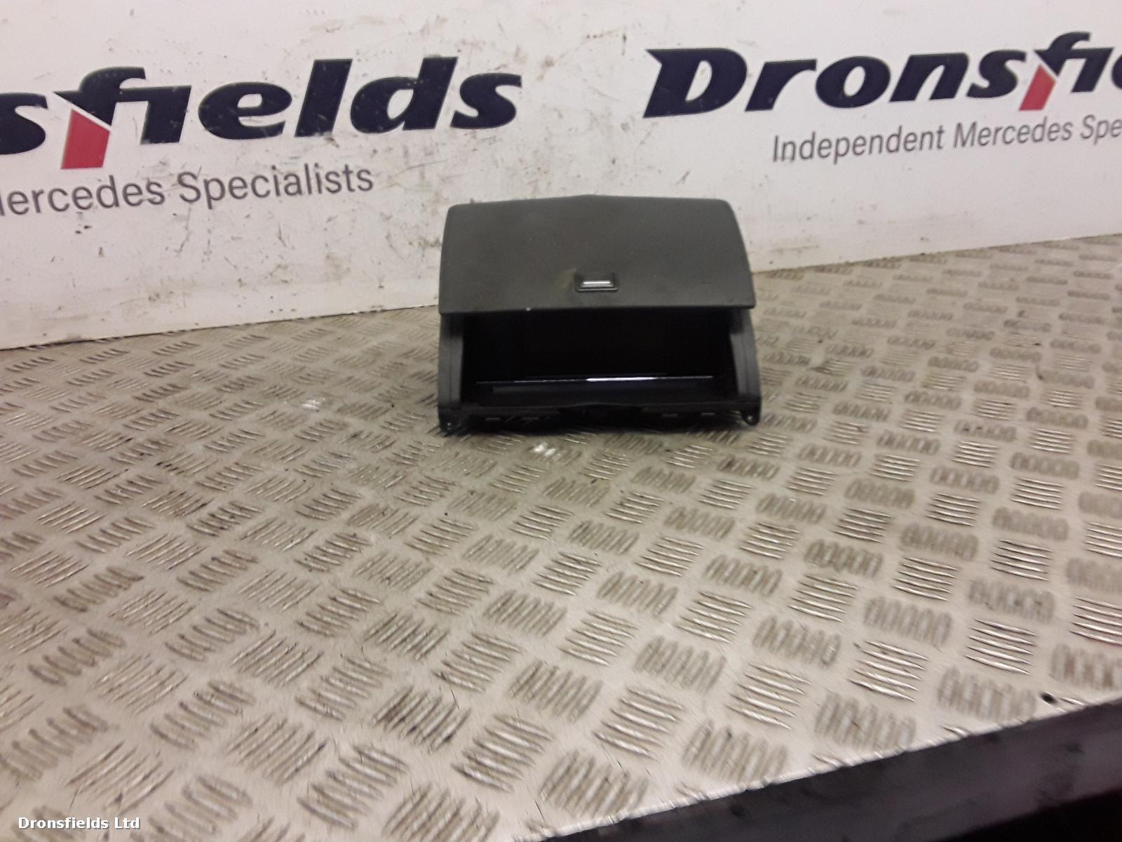 View Auto part Radio Display Mercedes C Class 2014