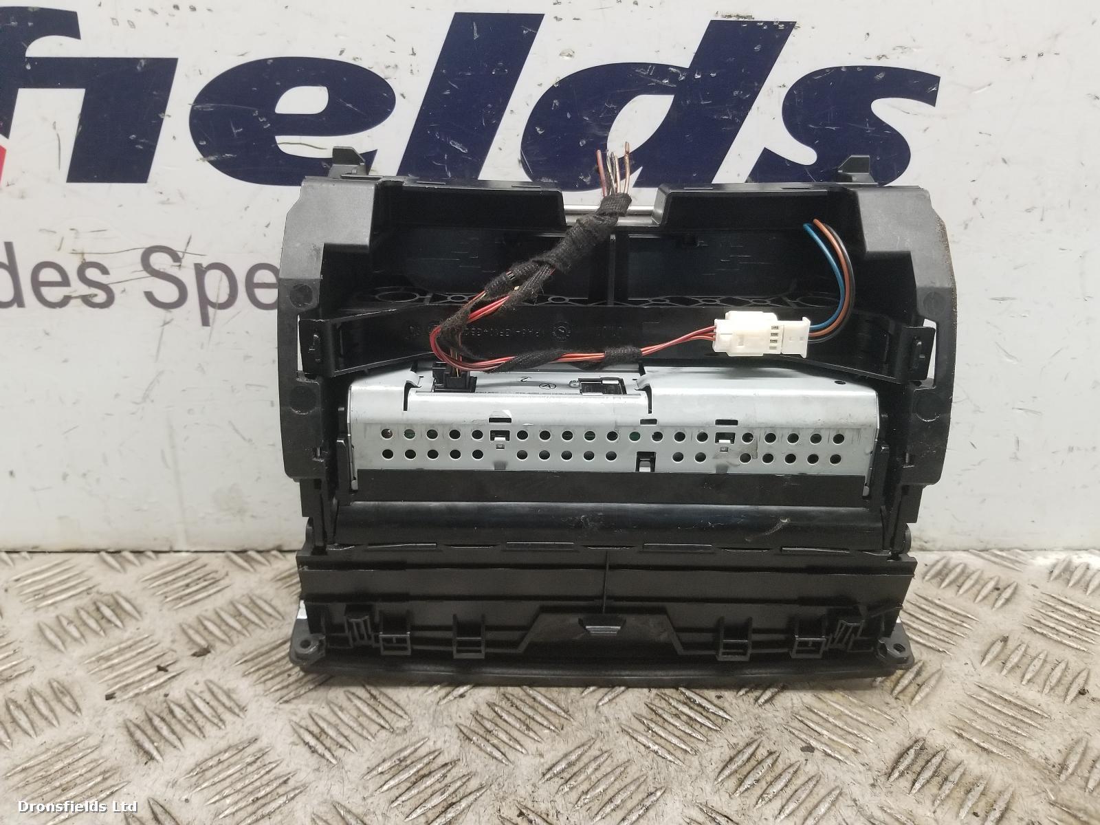 View Auto part Radio Display Mercedes C Class 2014