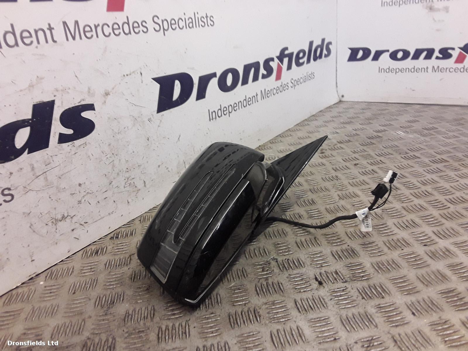 2013 Mercedes E Class R Door Mirror View Auto part R Door Mirror Mercedes E Class 2013