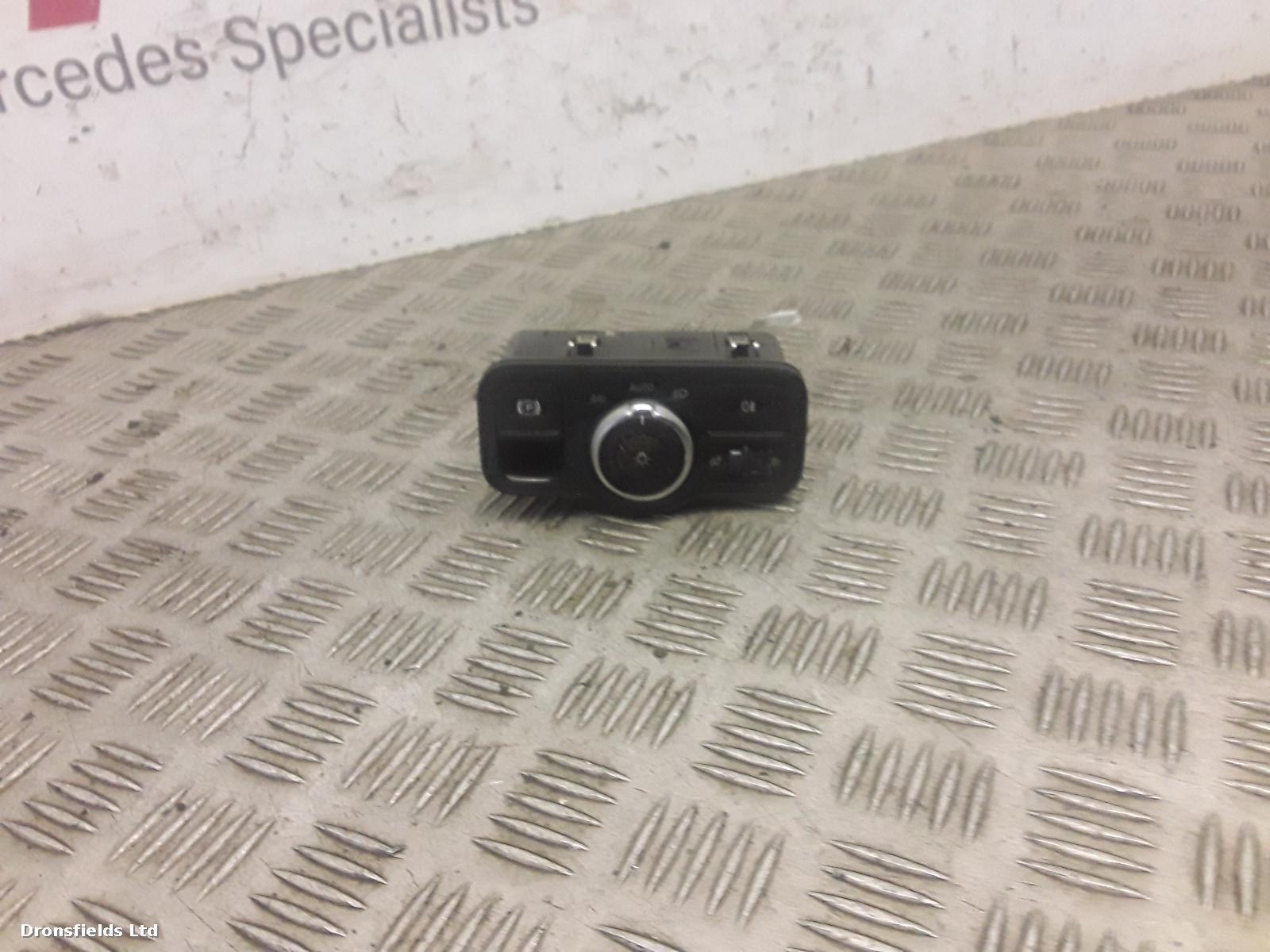 View Auto part Headlight Switch Mercedes Sprinter 2018
