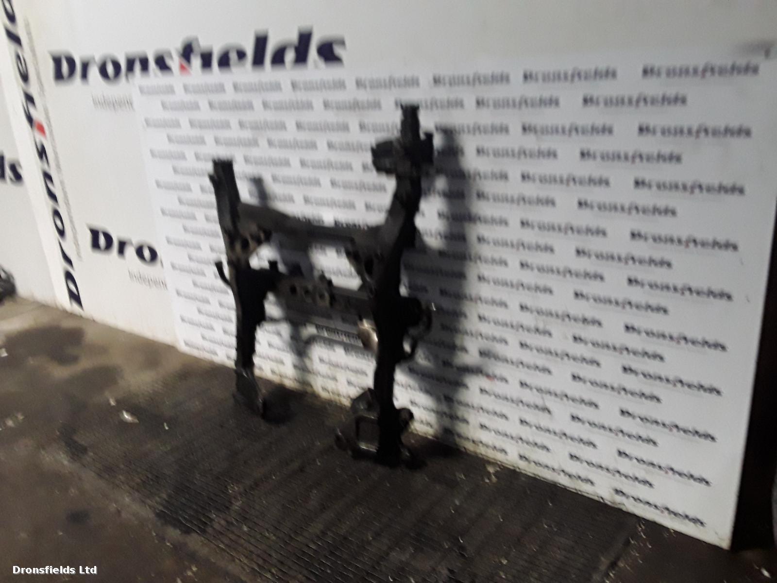 View Auto part Front Subframe Mercedes Vito 2019