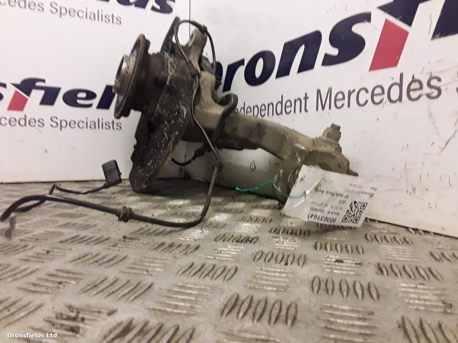 View Auto part RF Hub/Stub Axle Assembly Mercedes Glc 2018
