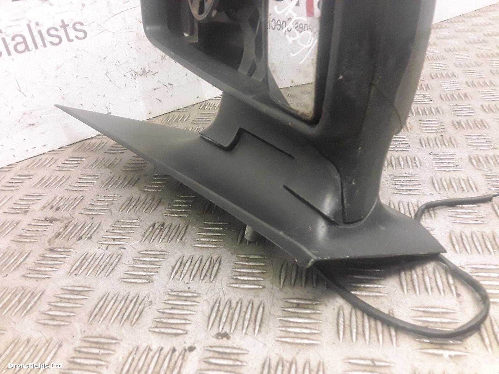 View Auto part R Door Mirror Mercedes Sprinter 2011