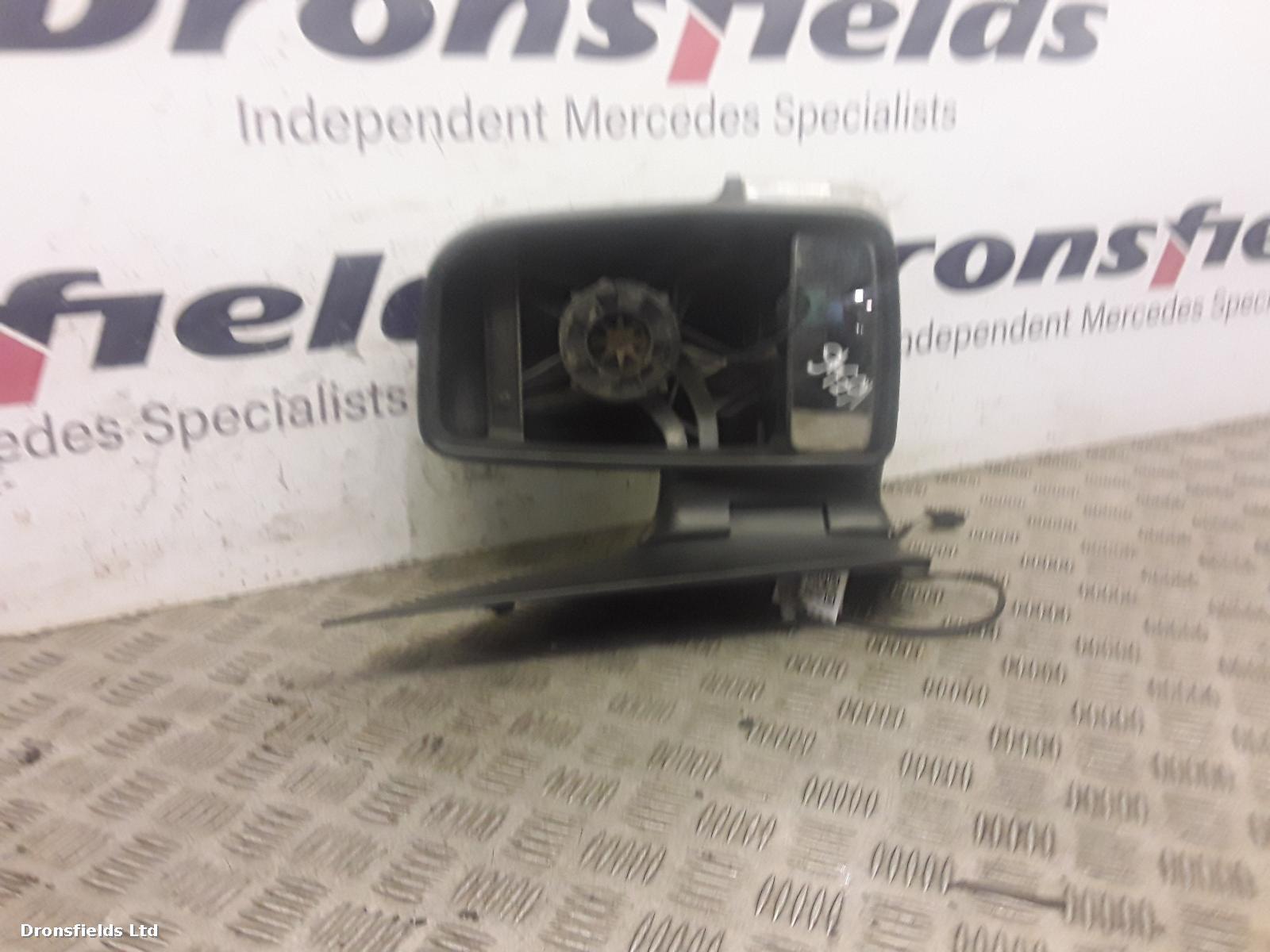 View Auto part R Door Mirror Mercedes Sprinter 2011