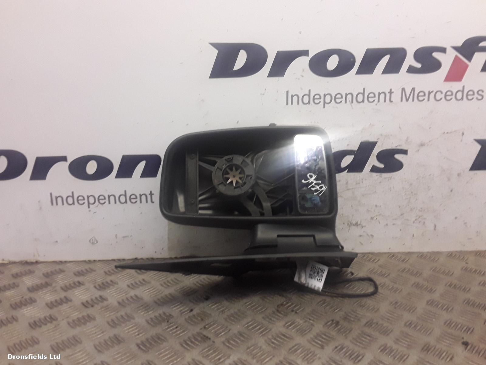 View Auto part R Door Mirror Mercedes Sprinter 2011