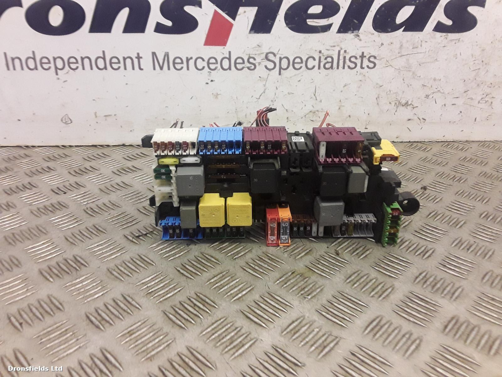 View Auto part Fuse Box Mercedes Sprinter 2018