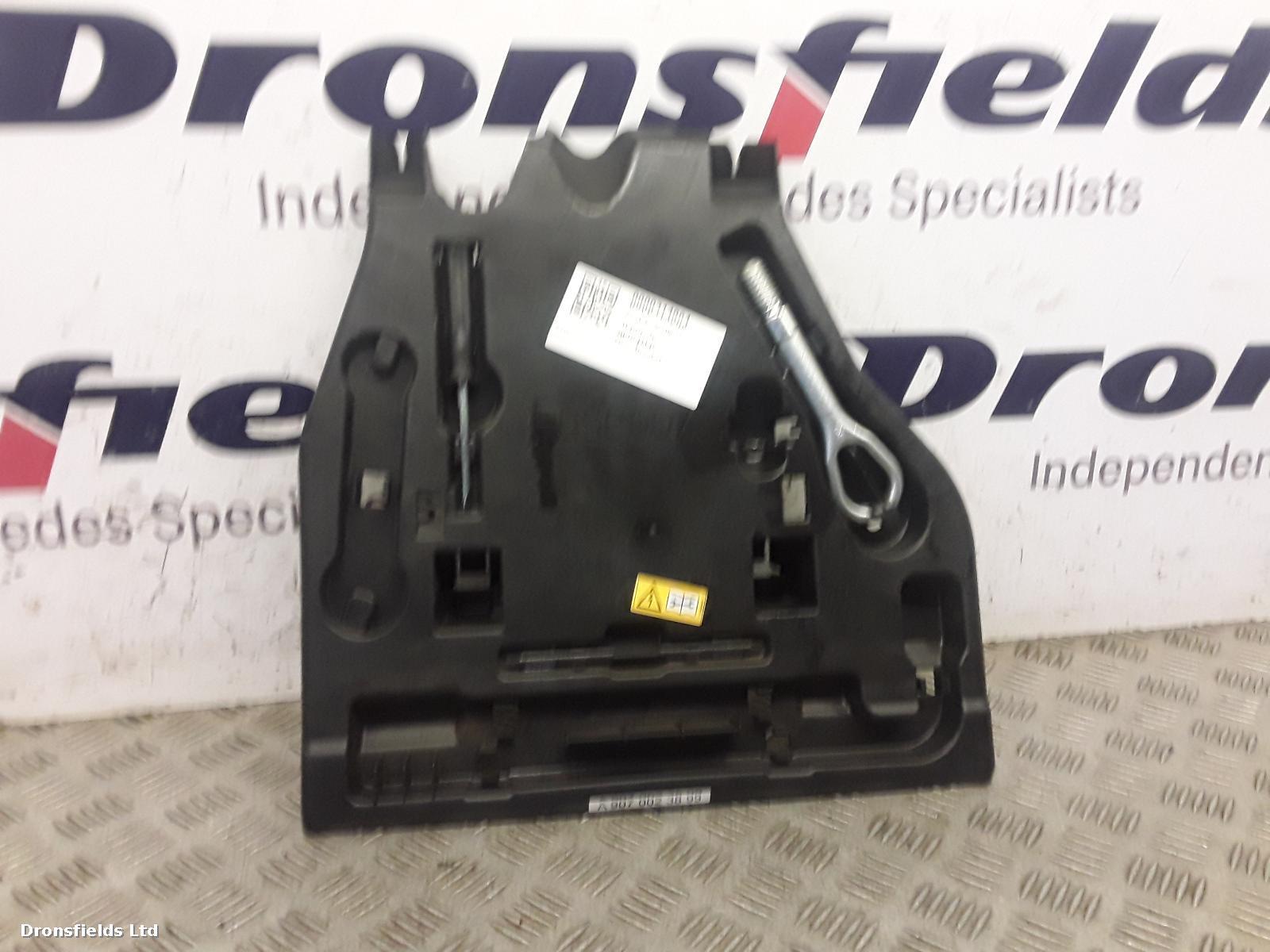 View Auto part Misc Bracket Mercedes Sprinter 2018