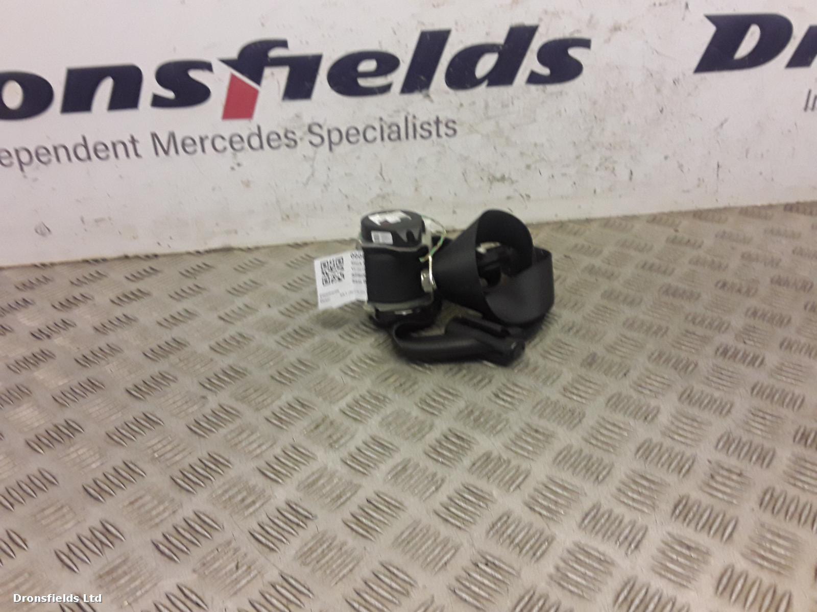 View Auto part Seat Belt Mercedes Sprinter 2018