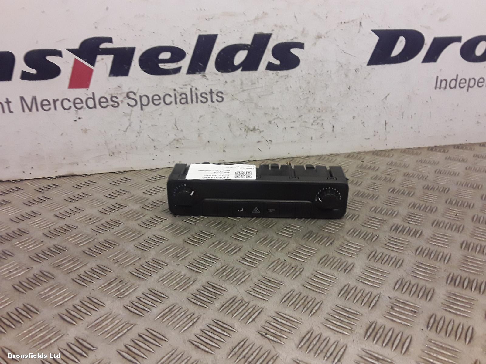 View Auto part Heater/AC Controller Mercedes Sprinter 2018