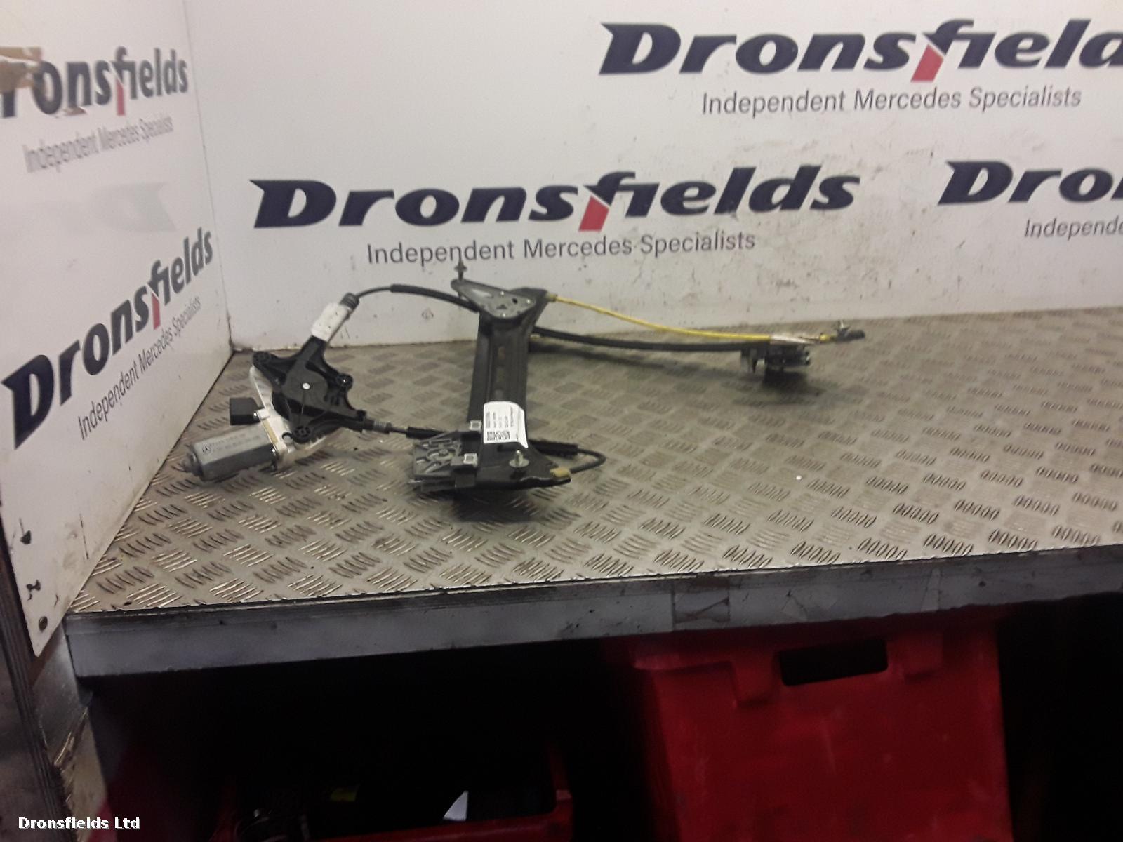 View Auto part RF Window Regulator Mercedes Cls Class 2011