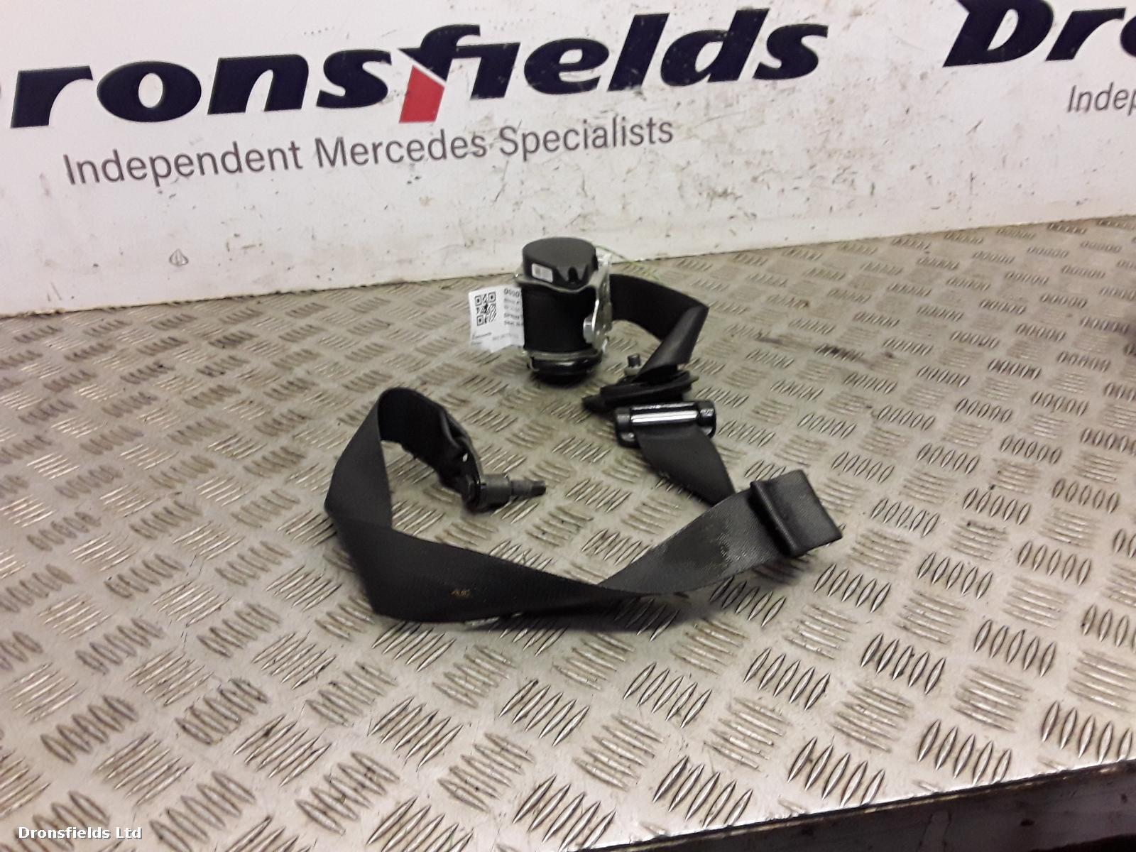 View Auto part Seat Belt Mercedes Sprinter 2018