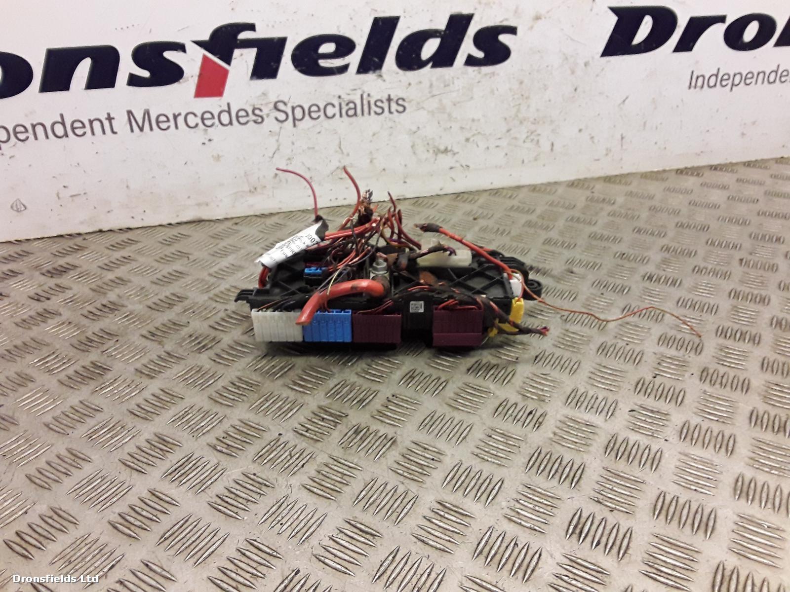 View Auto part Fuse Box Mercedes Sprinter 2018