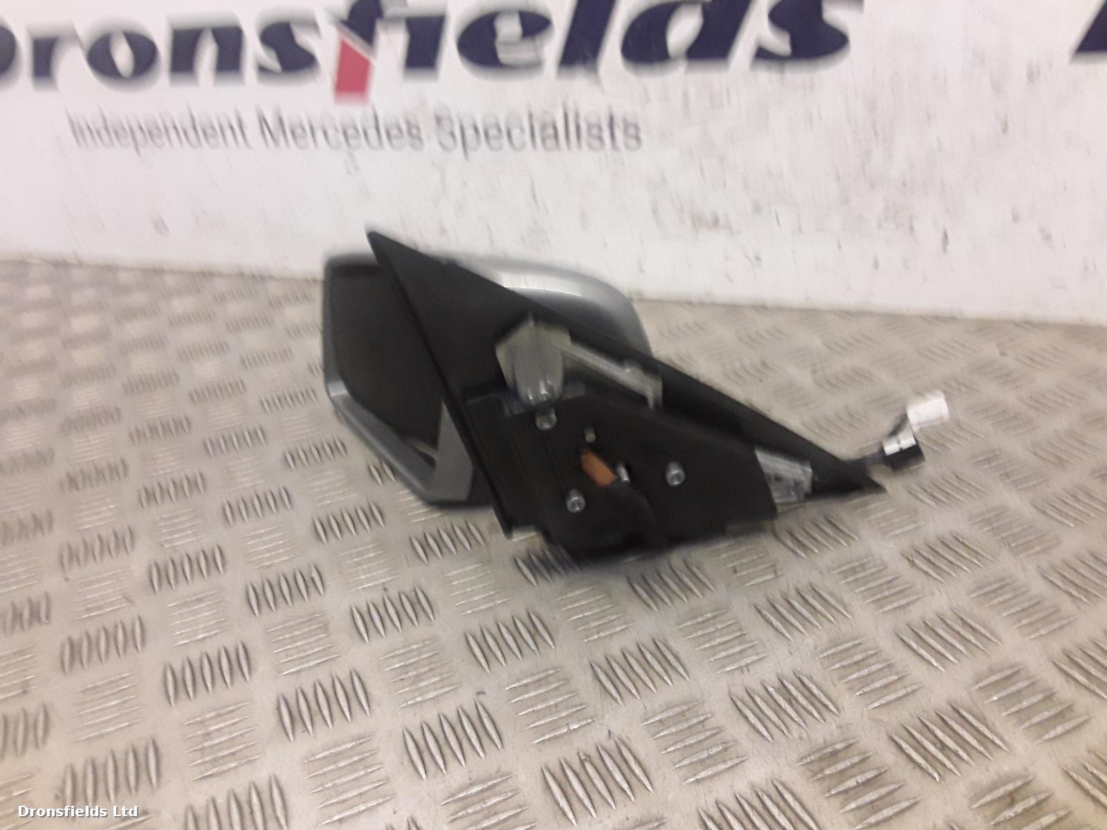 View Auto part L Door Mirror Mercedes C Class 2012