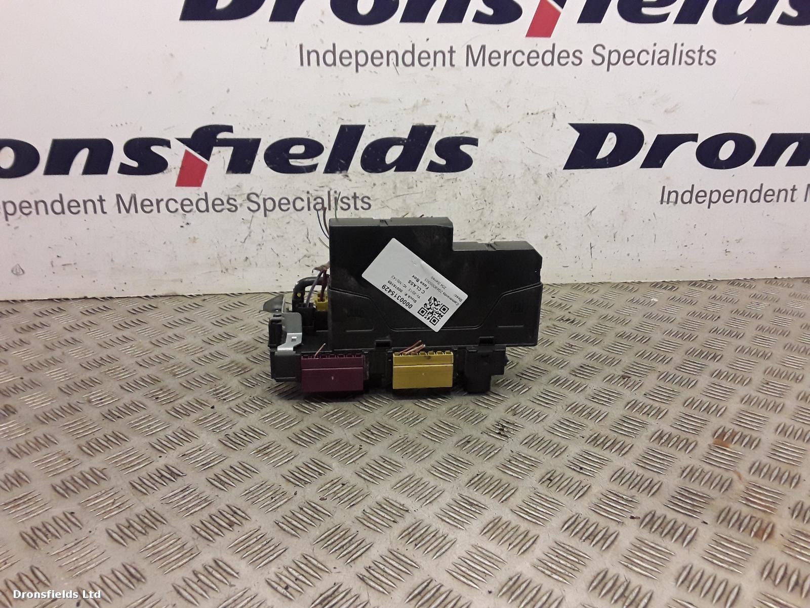 View Auto part Fuse Box Mercedes C Class 2013