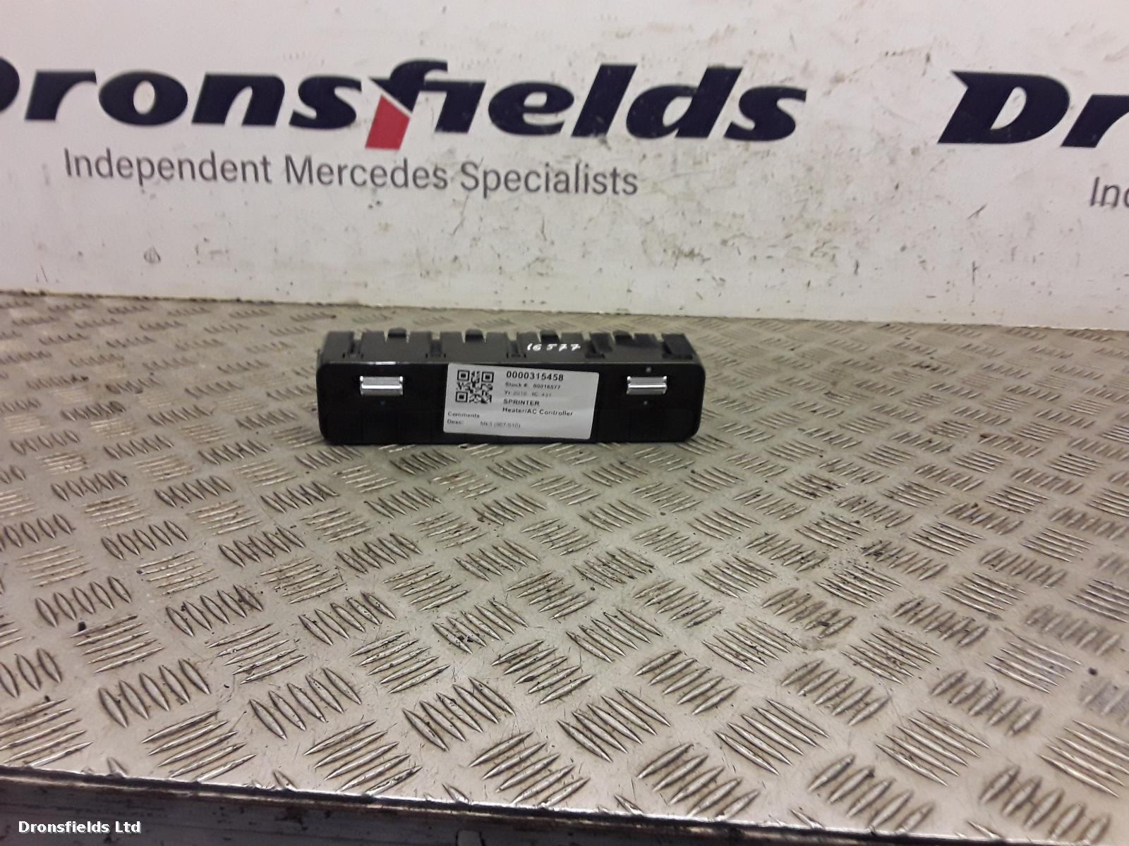 View Auto part Heater/AC Controller Mercedes Sprinter 2019