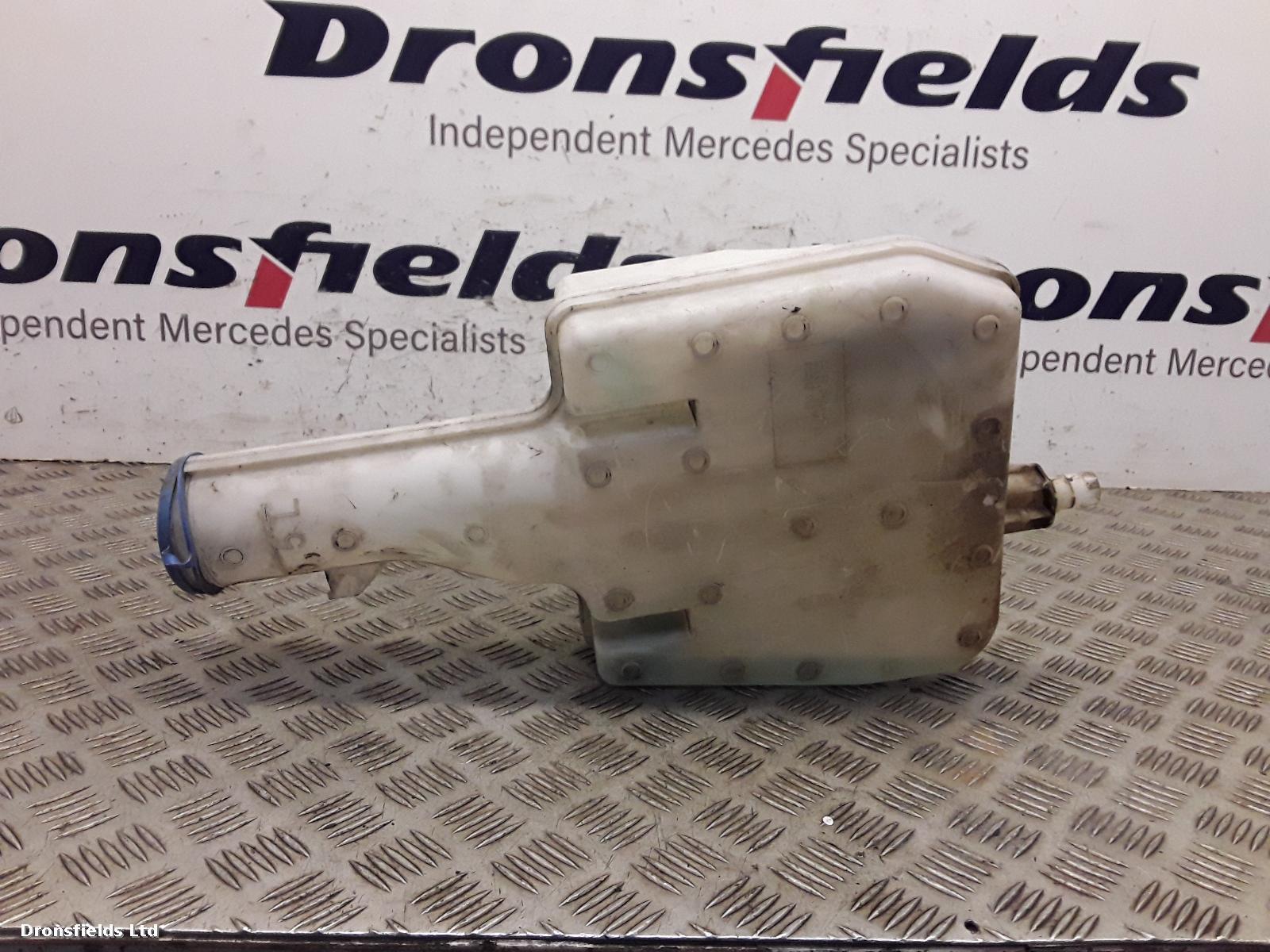 View Auto part Washer Jet Mercedes Sprinter 2021