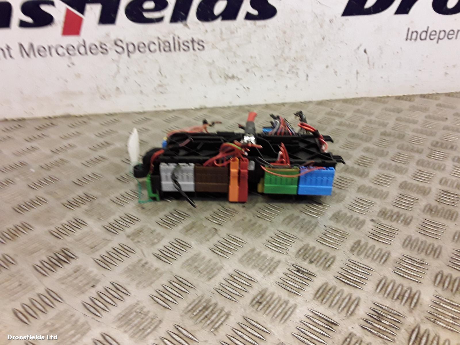 View Auto part Fuse Box Mercedes Sprinter 2021