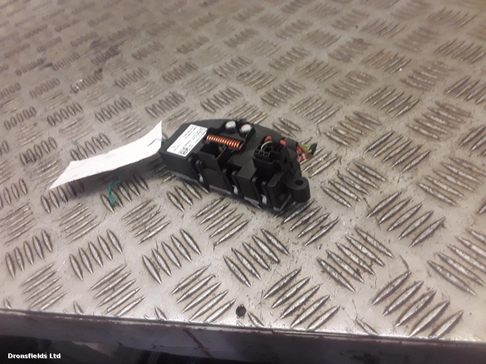 View Auto part Heater Rheostat Mercedes Sprinter 2020