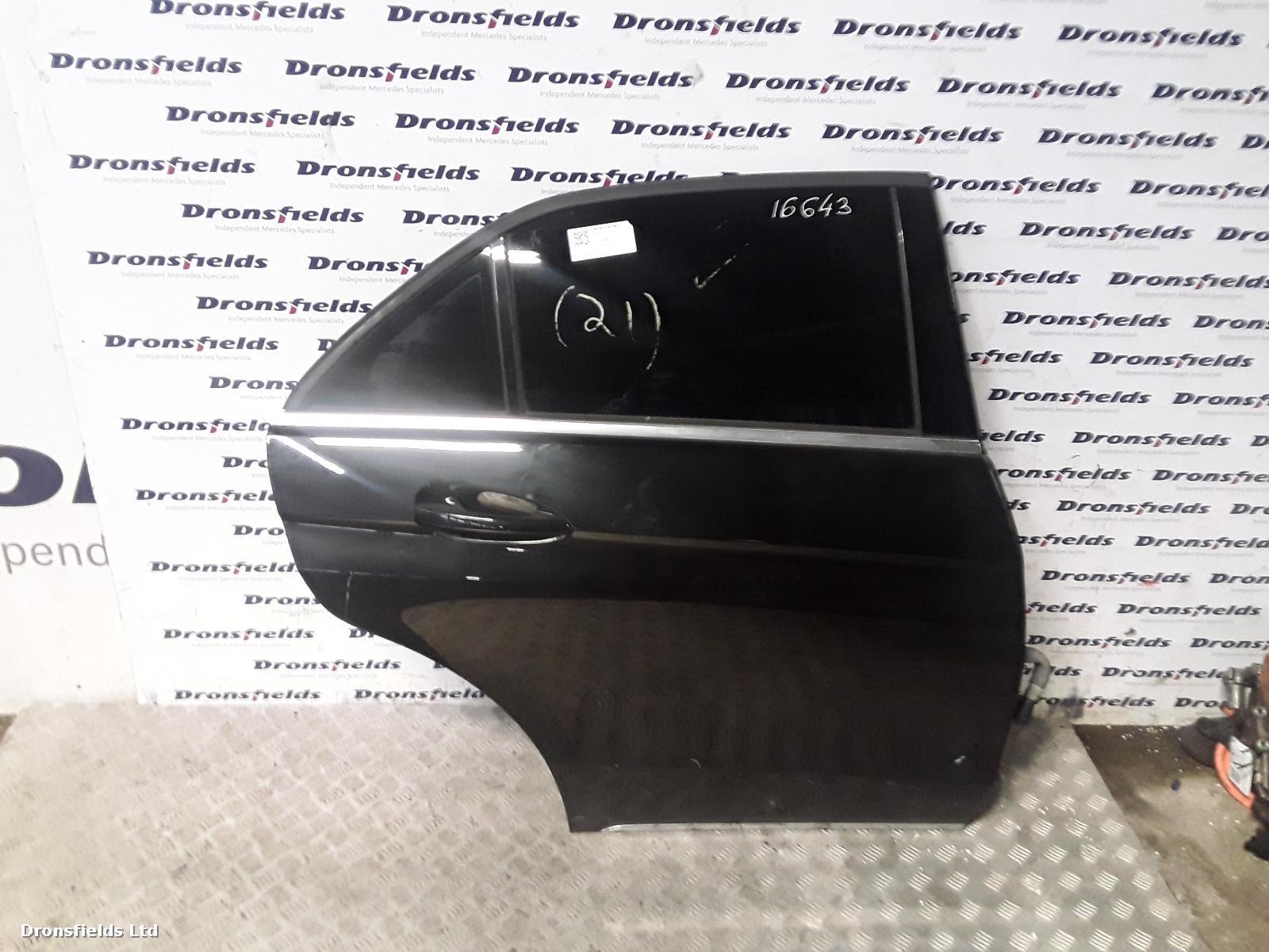 View Auto part R Rear Door Mercedes E Class 2014