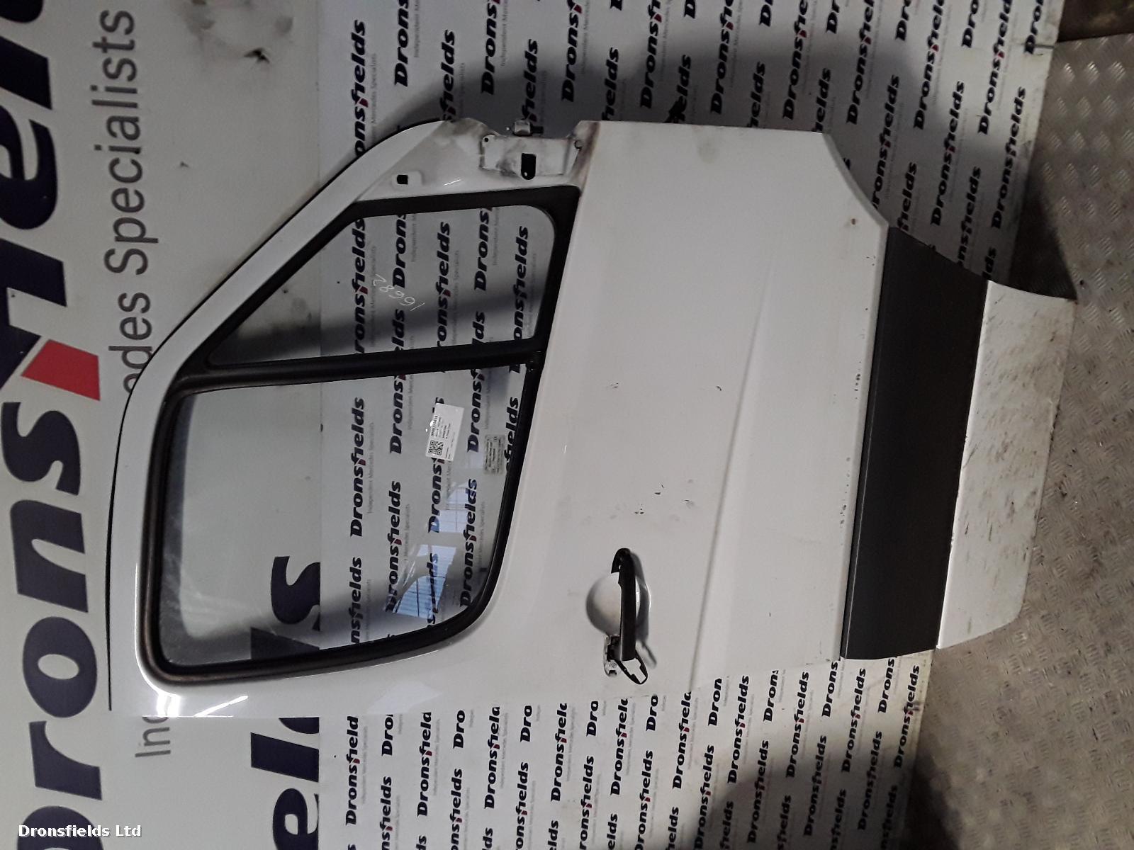 View Auto part R Front Door Mercedes Sprinter 2012